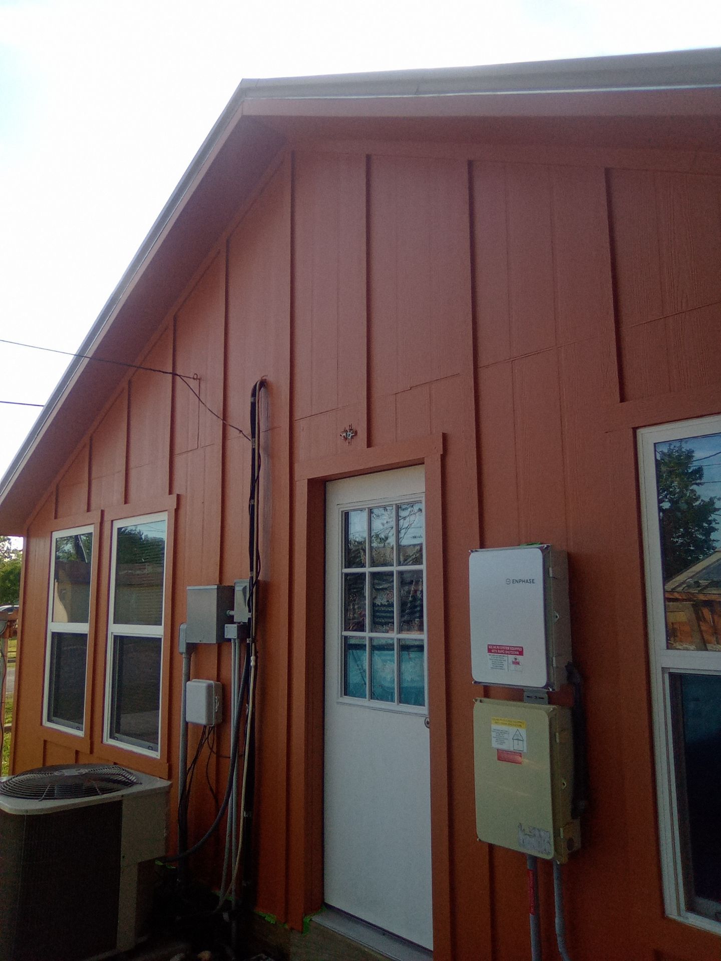 Vinyl to Hardie by Bayfront Roofing and Construction