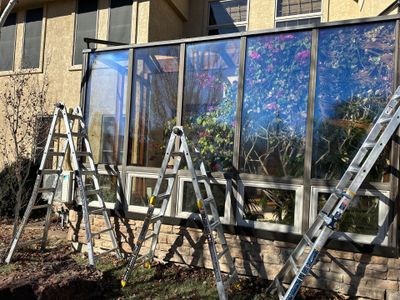 Motorized Screens using Progressive MagnaTrack Screens