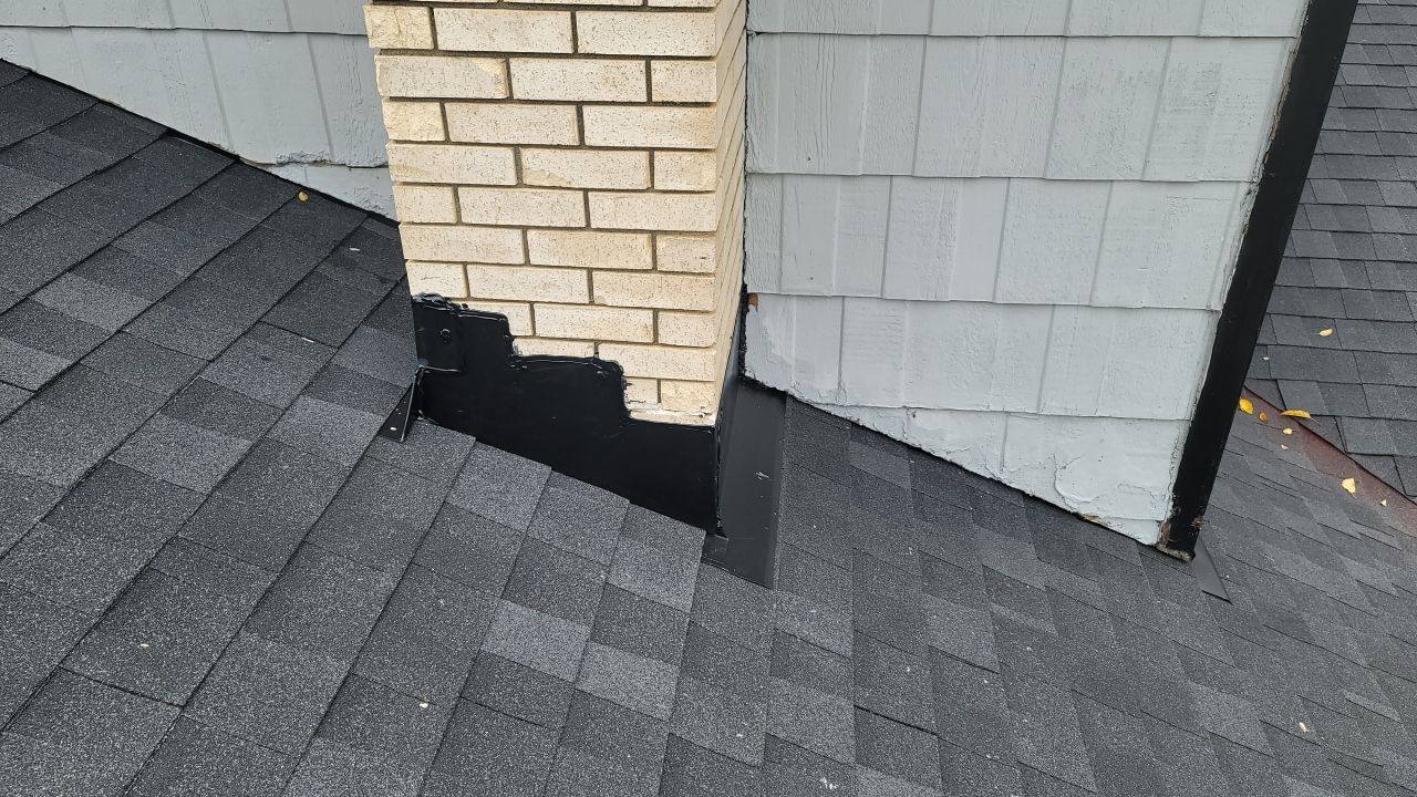 ATLAS PINNACLE COLOR: SCOTCHGARD BLACK SHADOW DRIP EDGE: WHITE by Eagle Eye Roofing