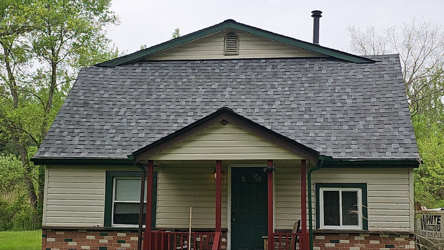 Atlas Pinnacle, Color, Coastal Granite, Drip Edge, Color, Black by Eagle Eye Roofing
