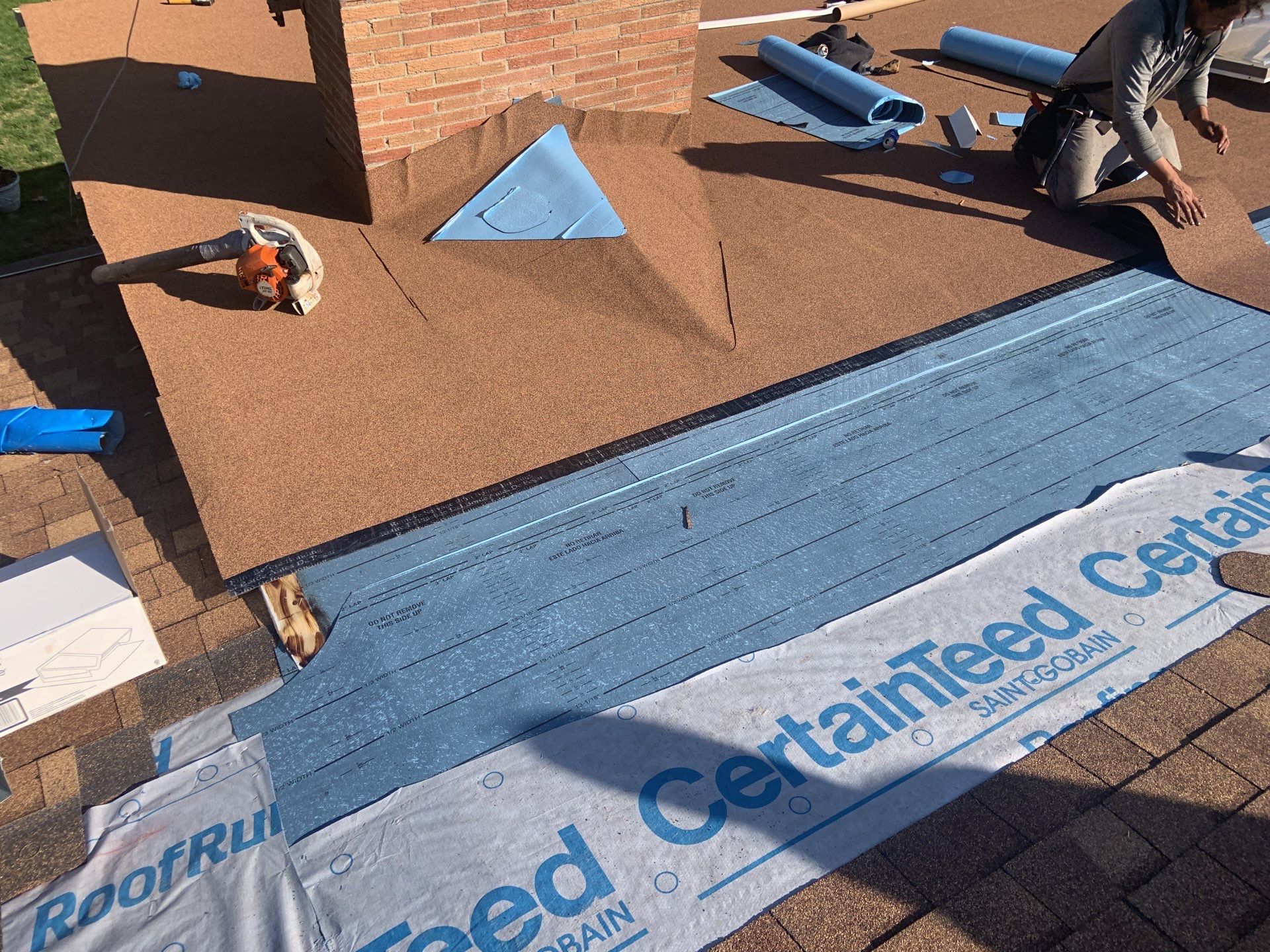 Roof Replacement using CertainTeed Landmark by 180 Contractors