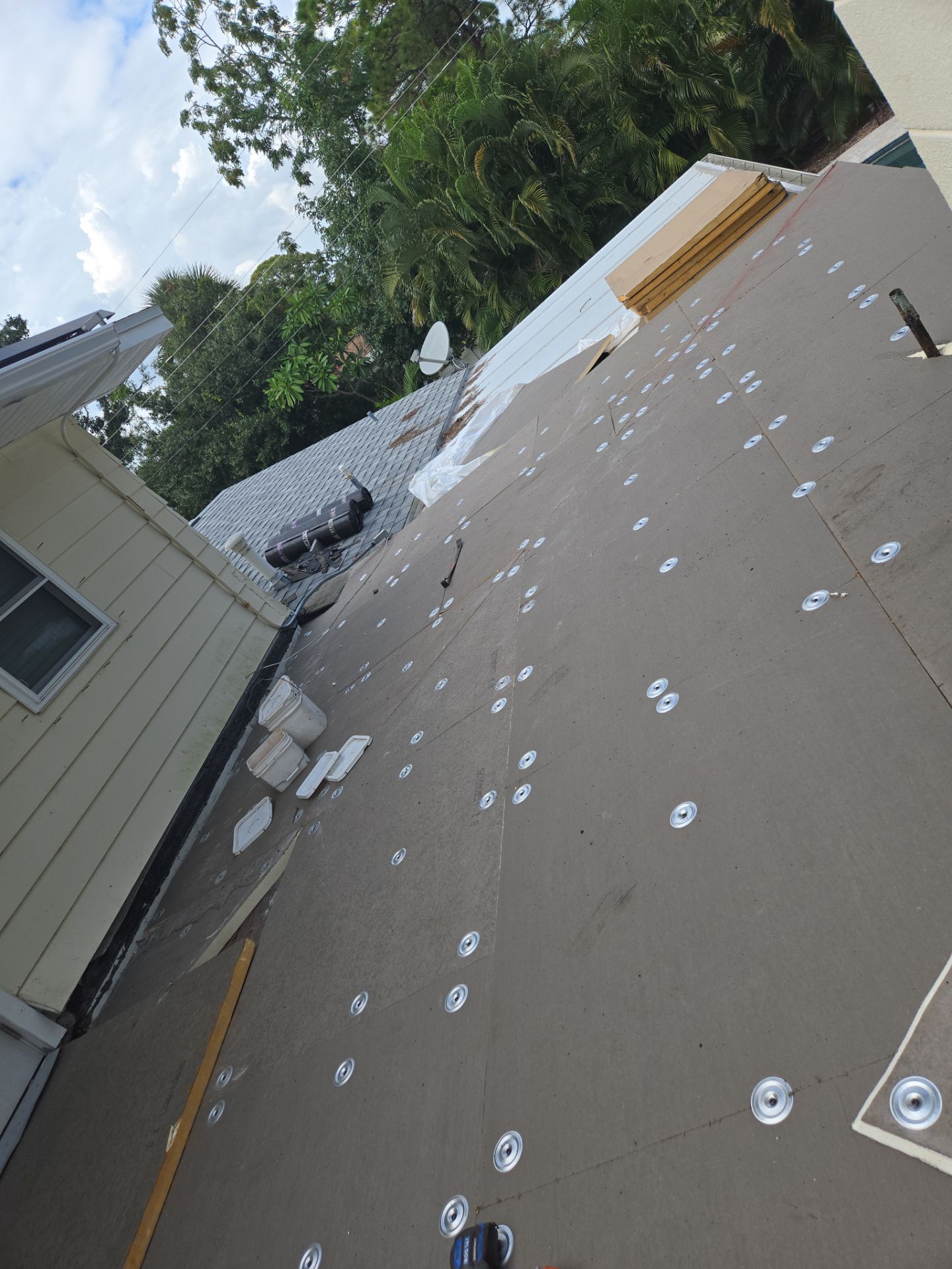 Project in St. Petersburg 33712 by Mitchell Roofing Company LLC 