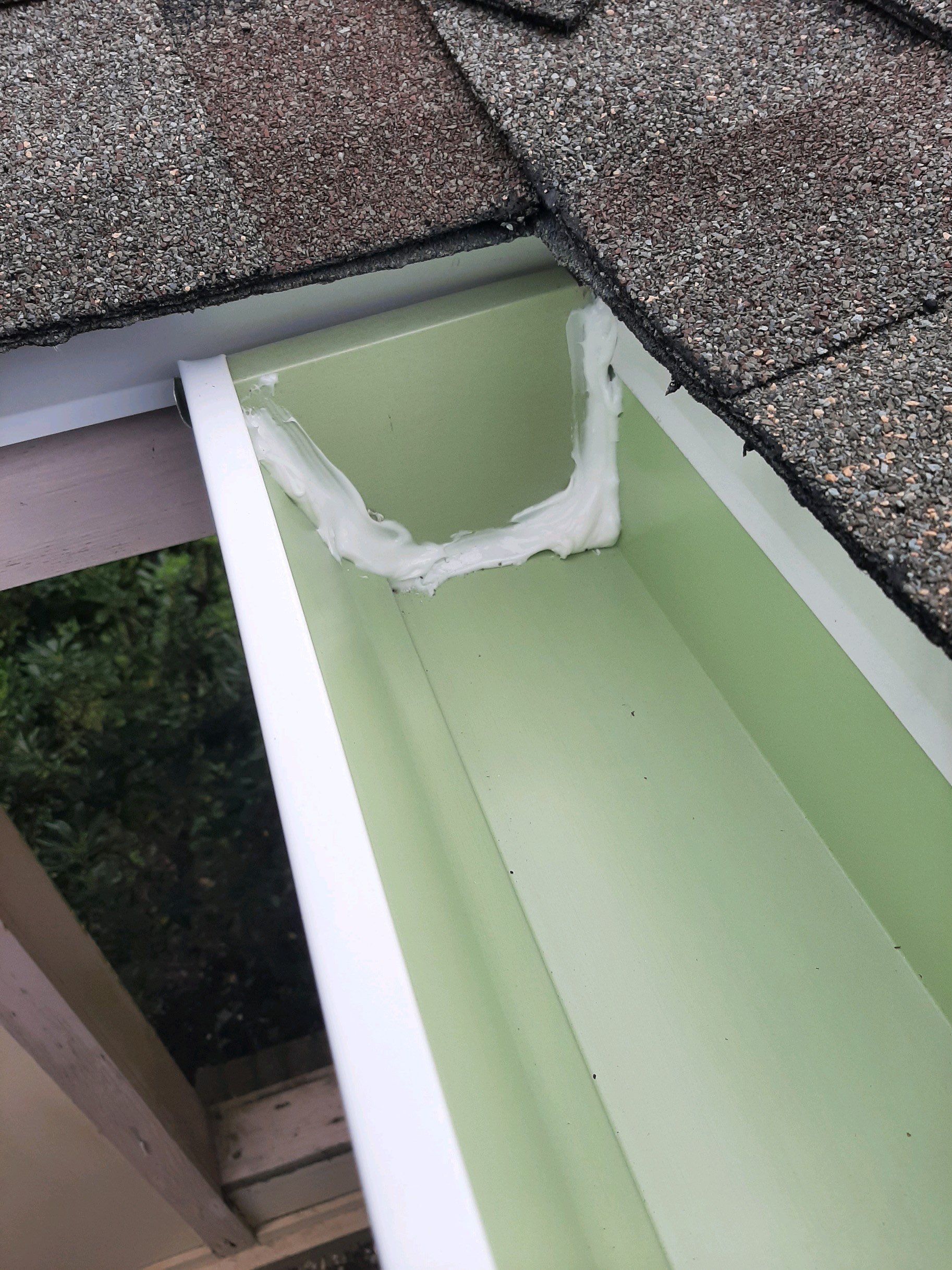 Gutter Installation using K-Style Seamless Gutters by Gutter Professors