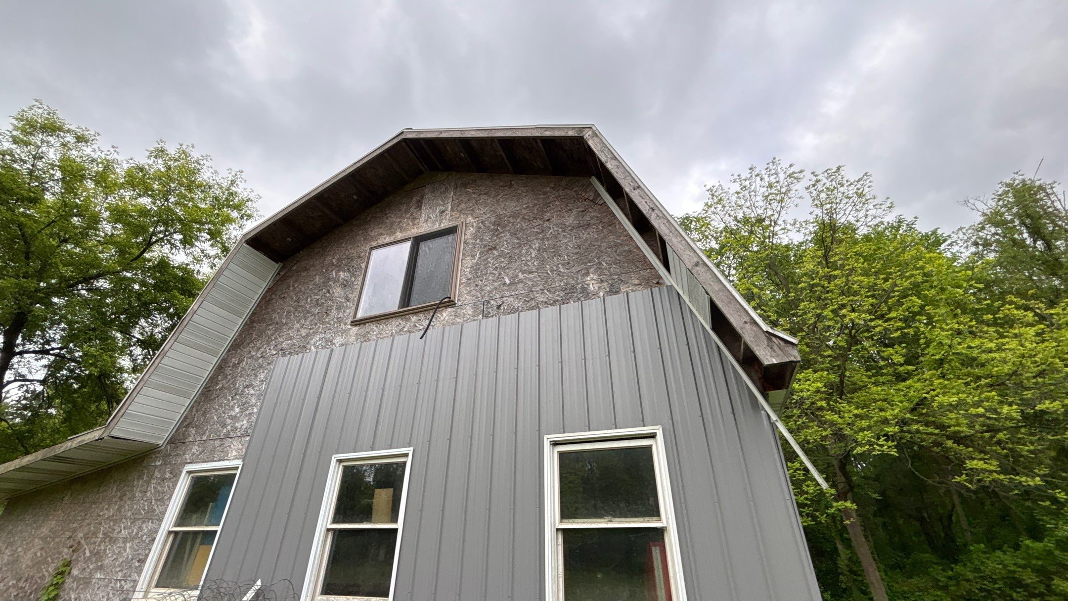 Roof Replacement using Atlas Pinnacle Pristine Pewter by 180 Contractors