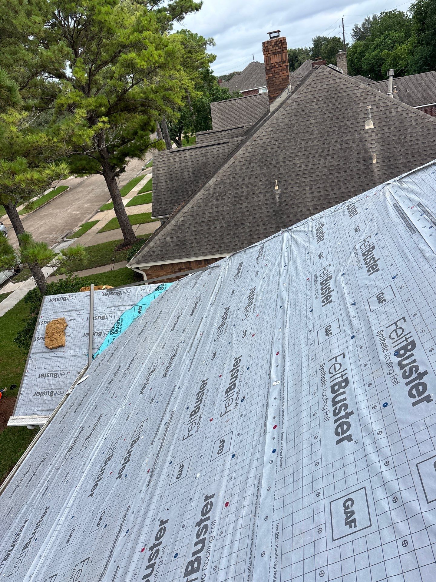 Roof Replacement Missouri City by Roof Repair Company