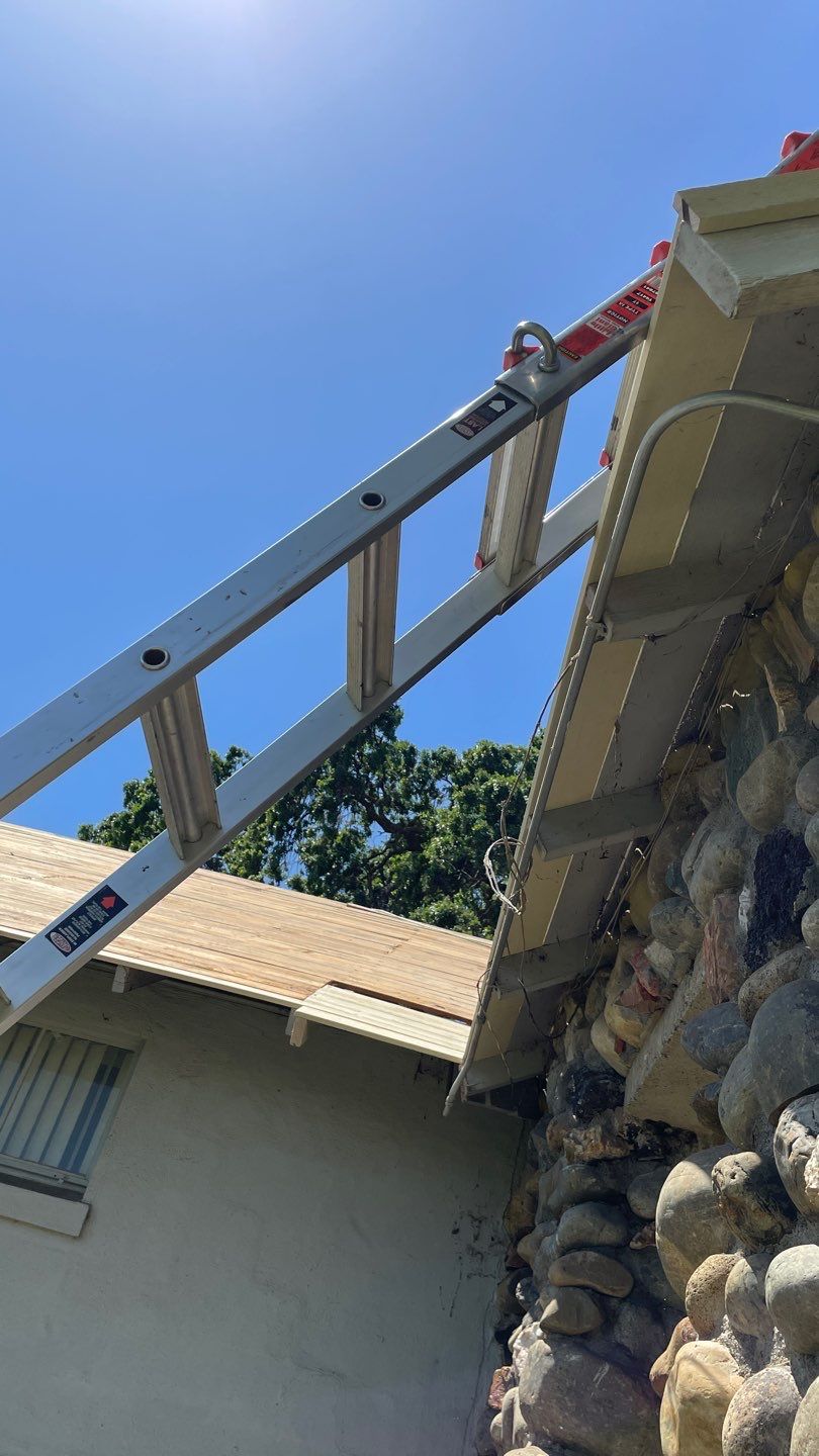 Certainteed Landmark Solaris shingle job at Merced Fairgrounds by Straight Edge Roofing Inc
