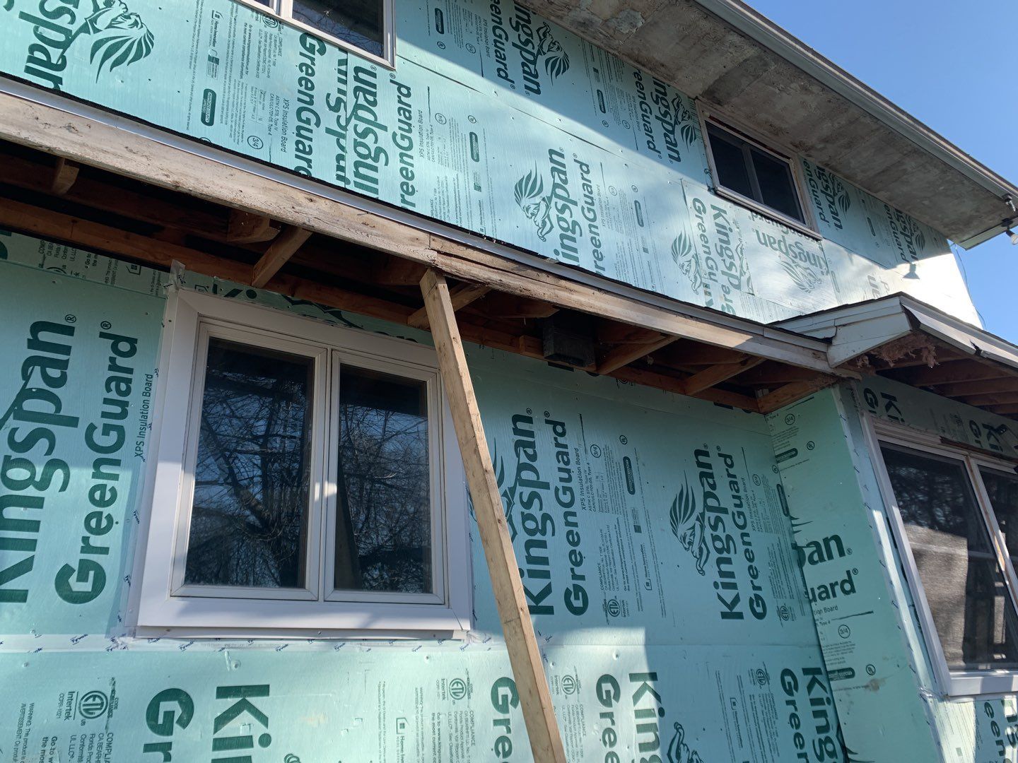 Siding Replacement using Certainteed Restoration Classic D4 by 180 Contractors