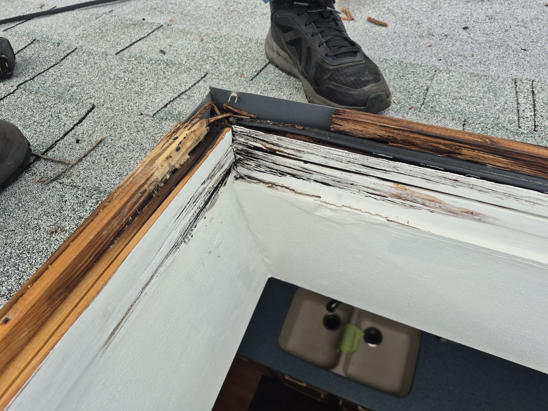 Project in Largo 33770 by Mitchell Roofing Company LLC