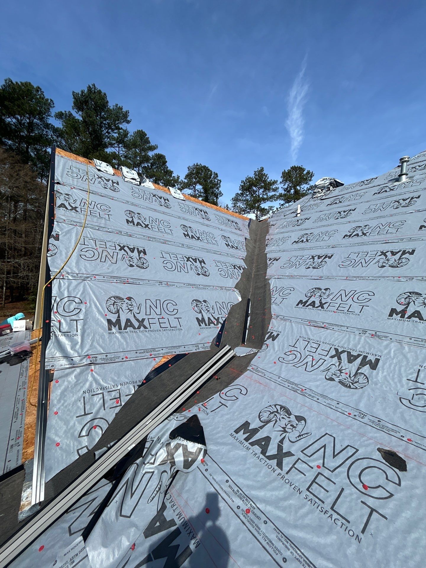 Triple J Roofing and Restoration LLC featured photo.