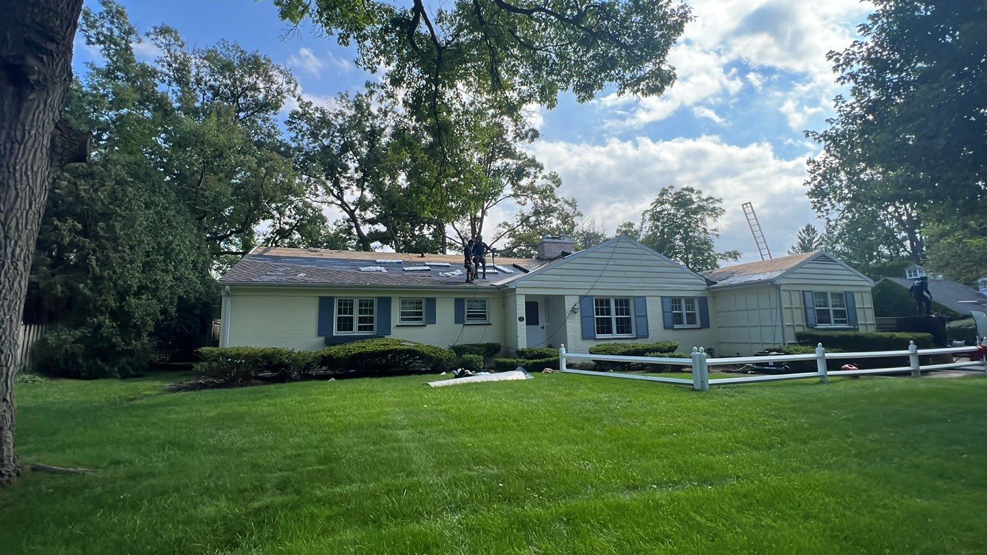 Roof Replacement in Lake Forest by Diamond Lake Exteriors