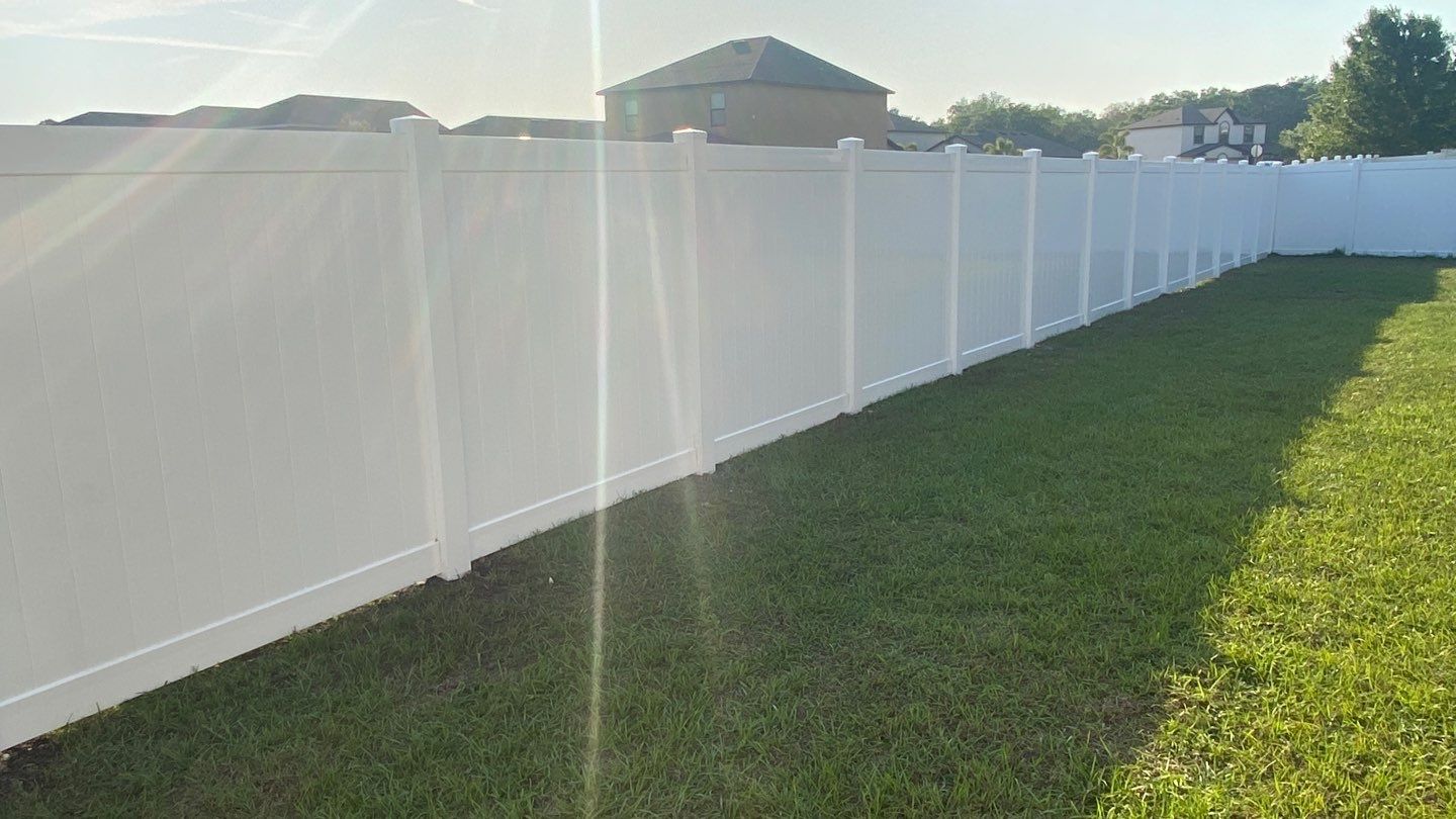 Palmetto, FL 6ft. Tall White Vinyl Privacy Fence  by Asap fence and gates, LLC