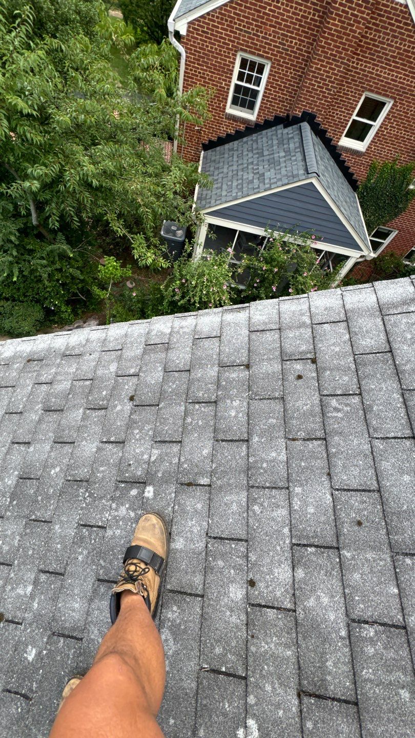 Arlington: Residential Roof Replacement With CertainTeed Landmark Designer Shingles in Georgetown Gray by RM Banning, Inc.