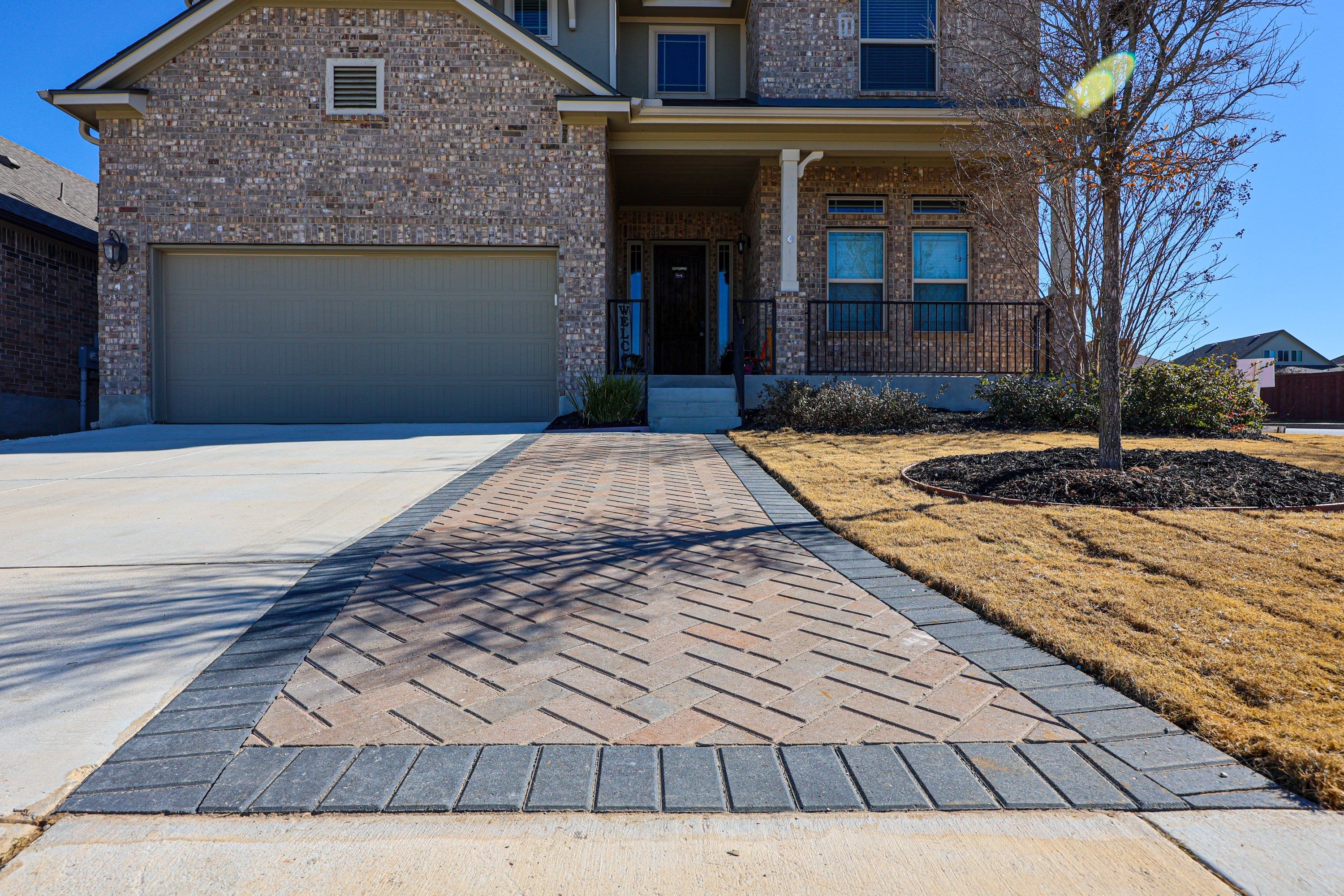 Wortham Oaks, San Antonio by Hole In One Lawns, LLC