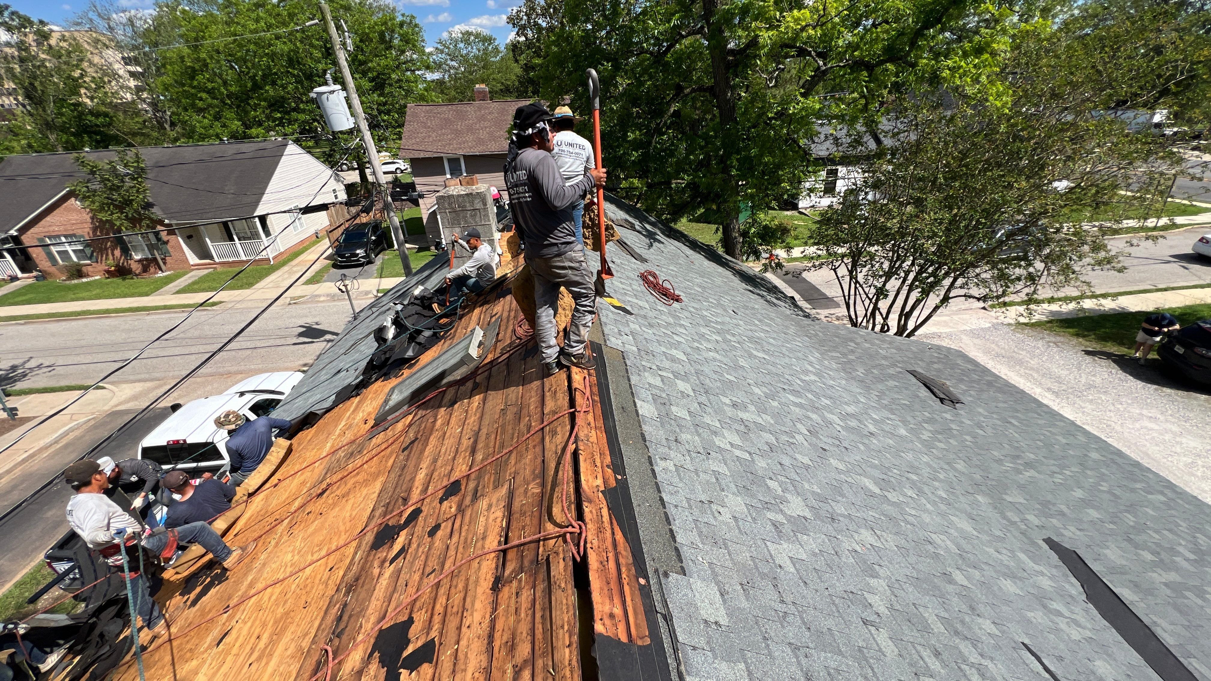 Morabit Office Building by United Contracting and Roofing