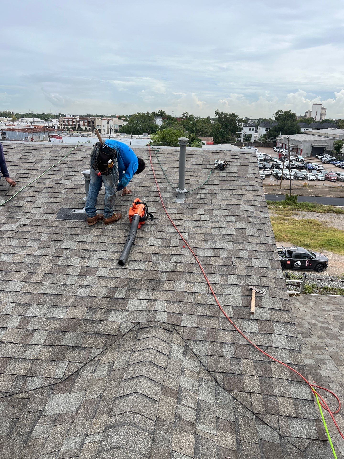 Residential Roofing Installation using Owen's Corning Duration (Lifetime) Shingles by Roof Repair Company