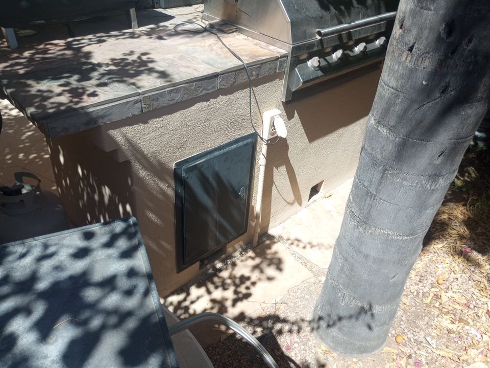 Exterior Painting Job in Scottsdale by Crash of Rhinos Painting & Garage Floors