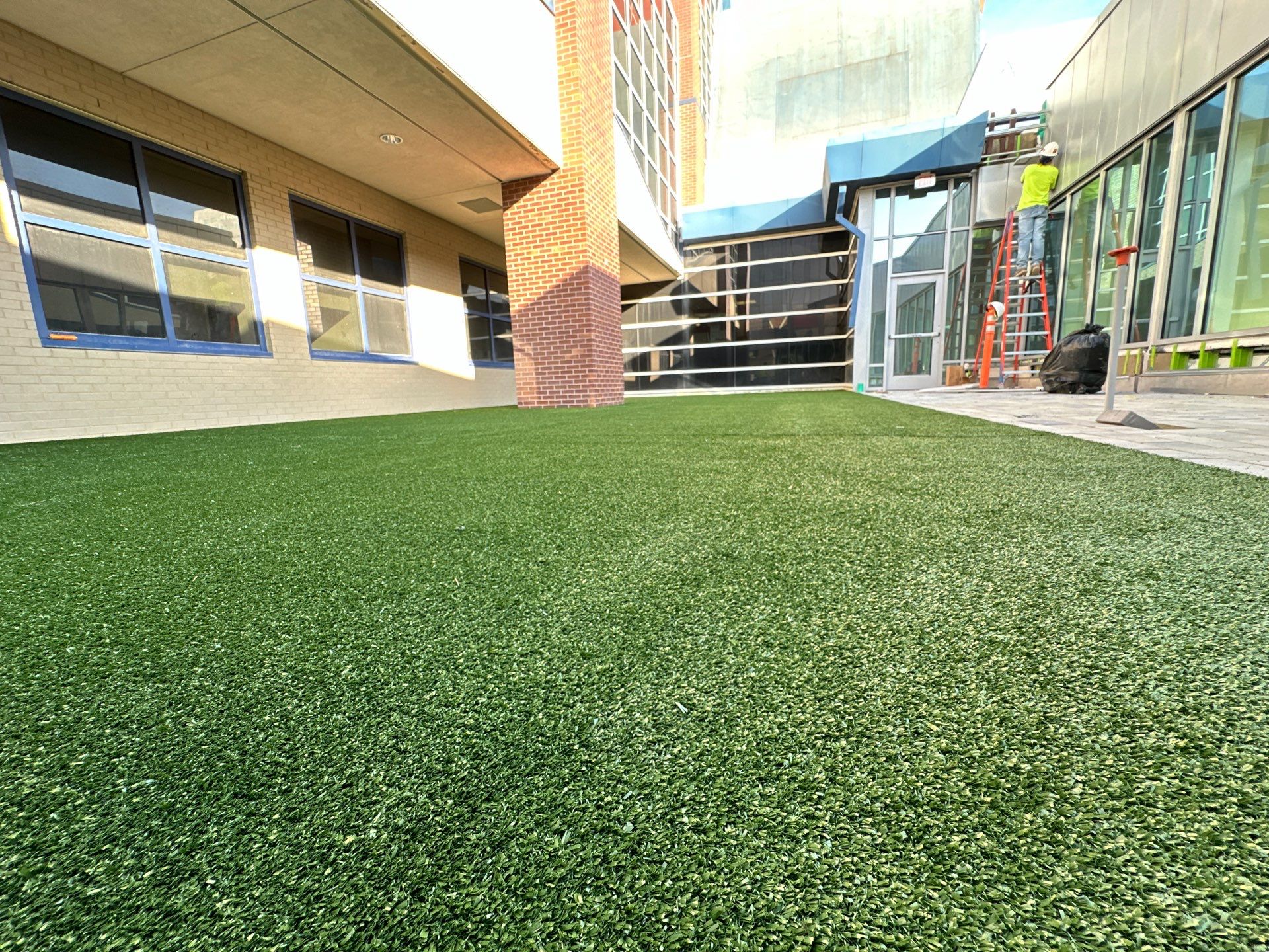 ASV Women's and Infant's Hospital by ForeverLawn NEIN/INDY