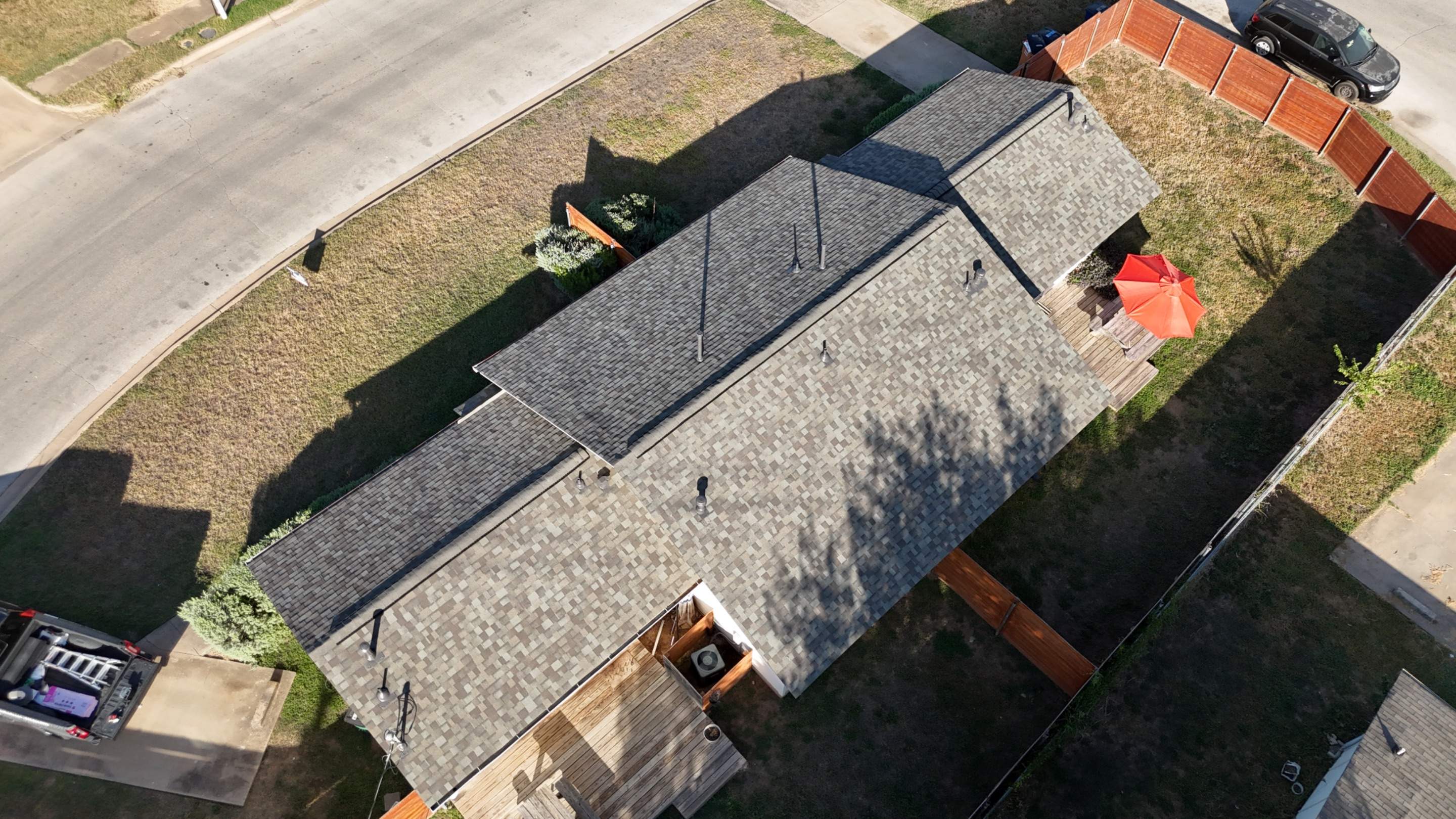 Driftwood - Owens Corning TruDefinition Duration by RoofsOnly.com