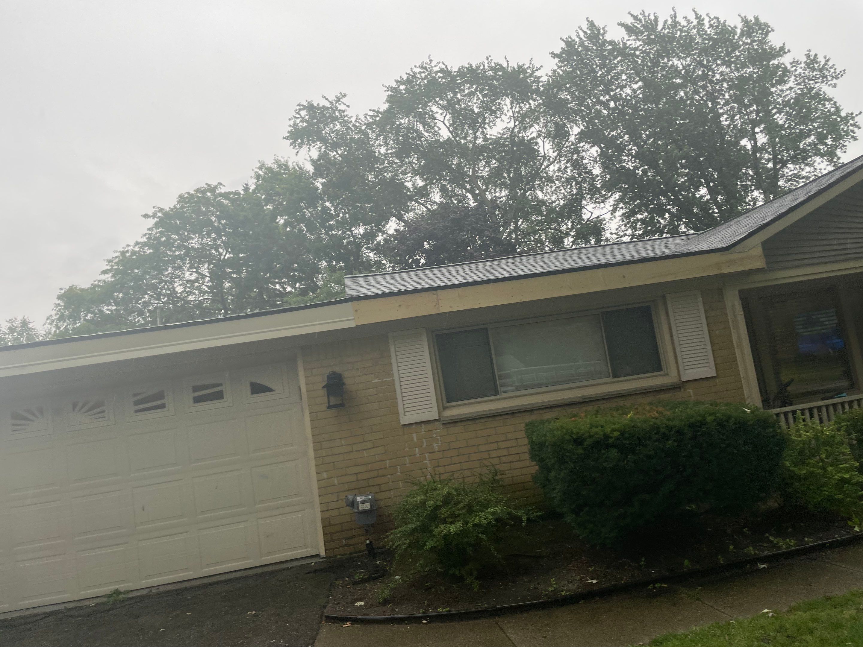 Roof Replacement using CertainTeed Landmark by 180 Contractors