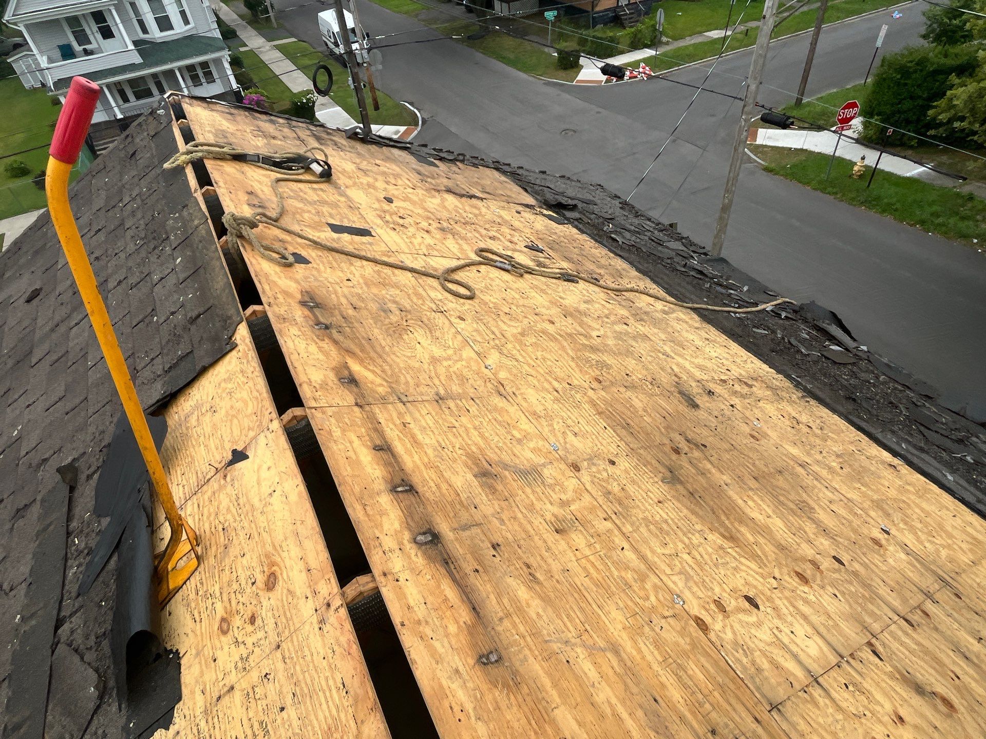 🏡 New Roof Installed in Syracuse, NY | Owens Corning Shingles 🔧 by Alpha Omega Roofing LLC