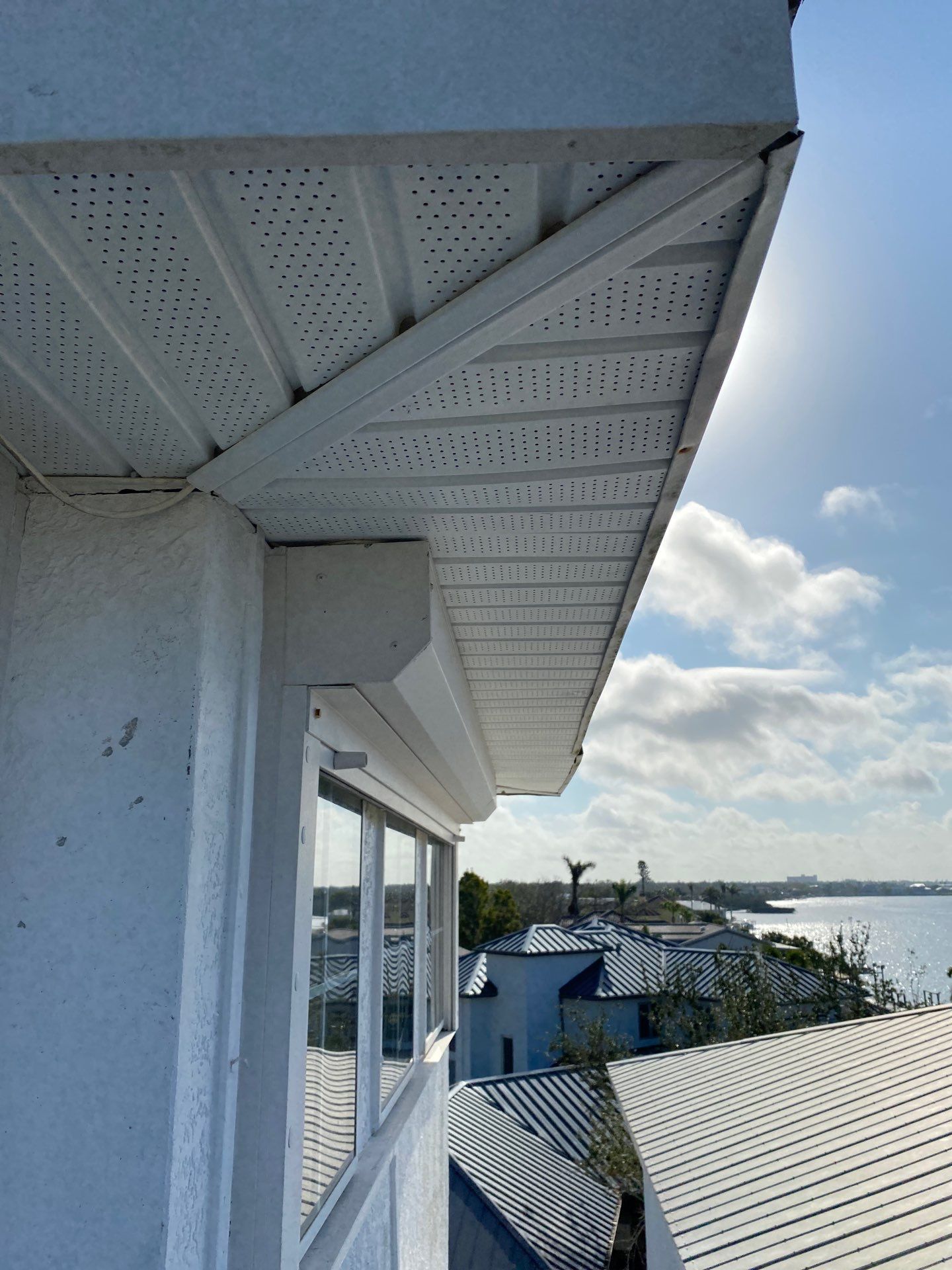 Seamless Gutter Installation for Beach Homes in Sarasota FL by Gutter Professors