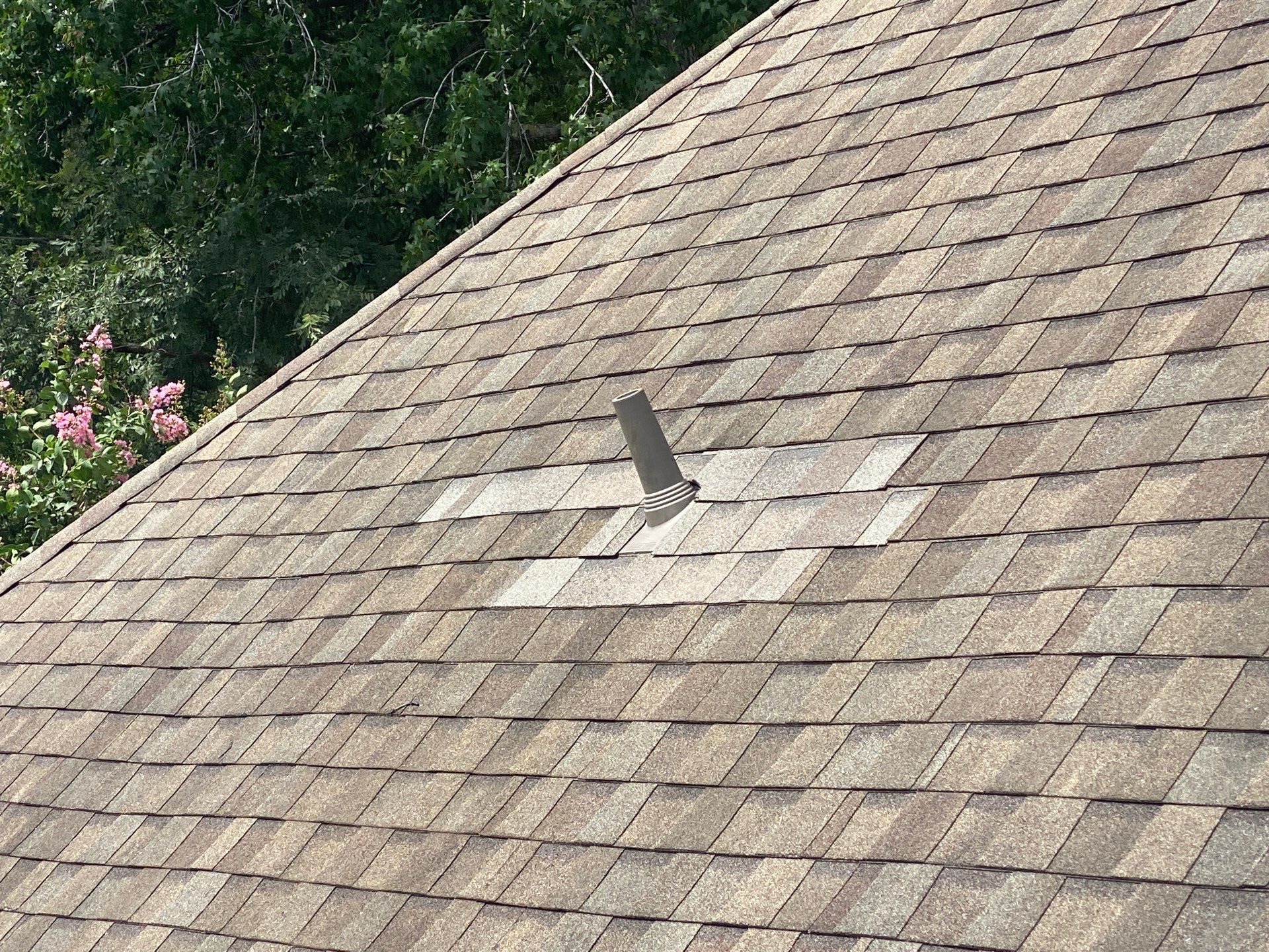 Hail Damage using Owen's Corning Duration (Lifetime) Shingles by Roof Repair Company