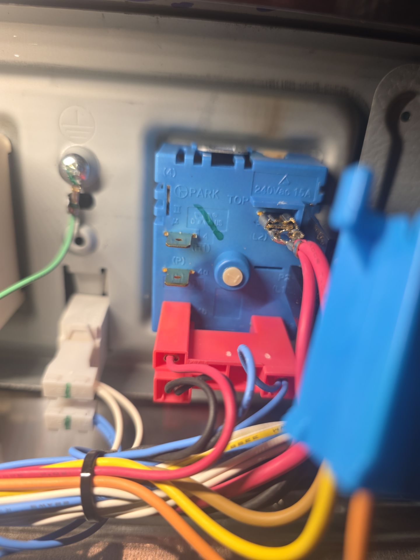 Samsung Electric Range Electrical Component Repair in Clermont Florida by AMB-WORKS APPLIANCE REPAIR