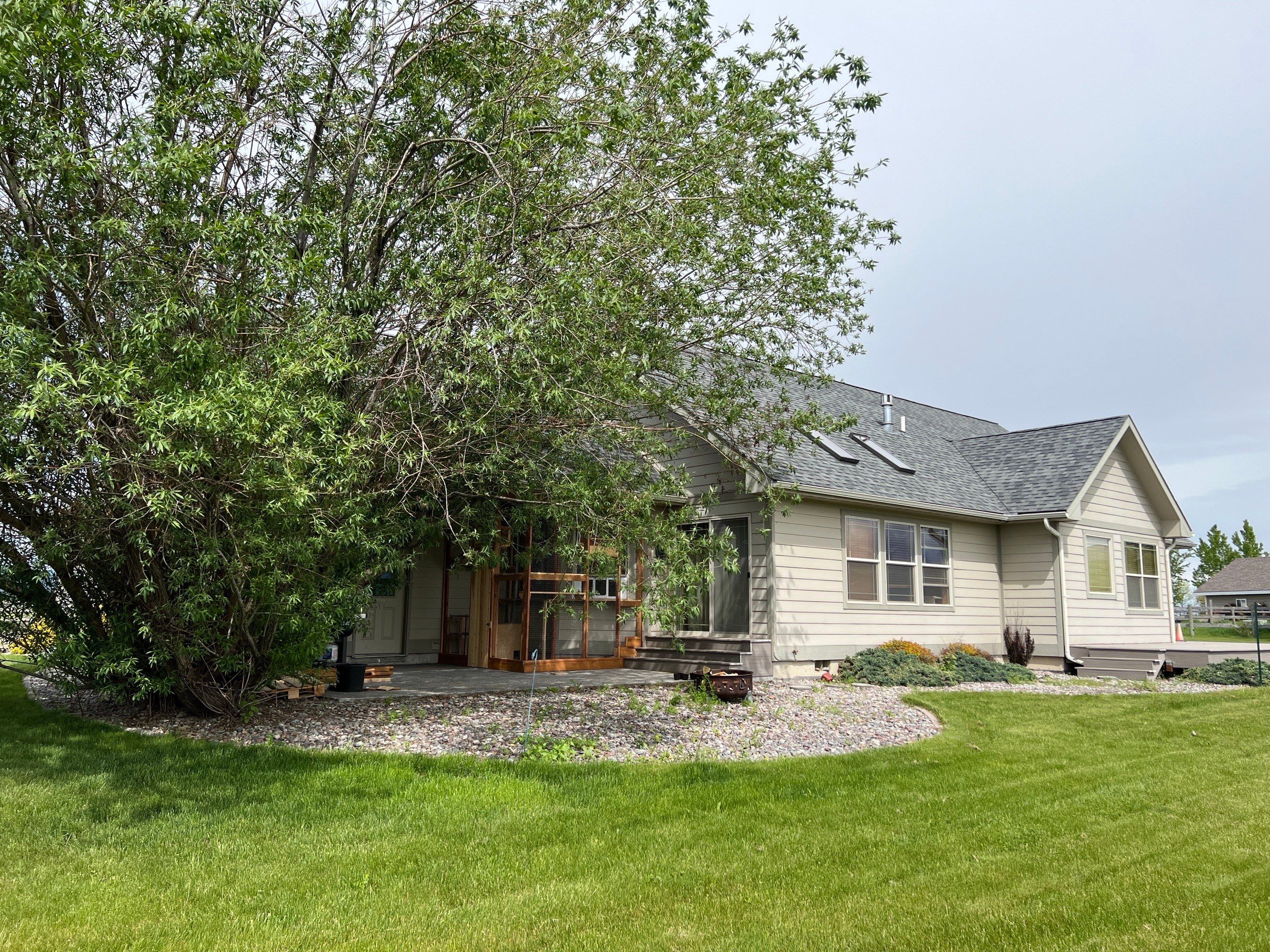 GAF Timberline HDZ - Charcoal by Montana Roofing Solutions