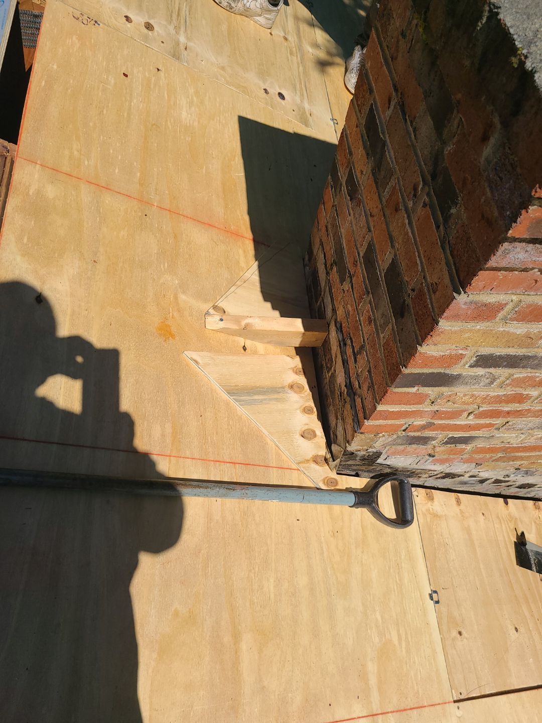 Burke: CertainTeed Landmark Designer Shingles in Moire Black by RM Banning, Inc.