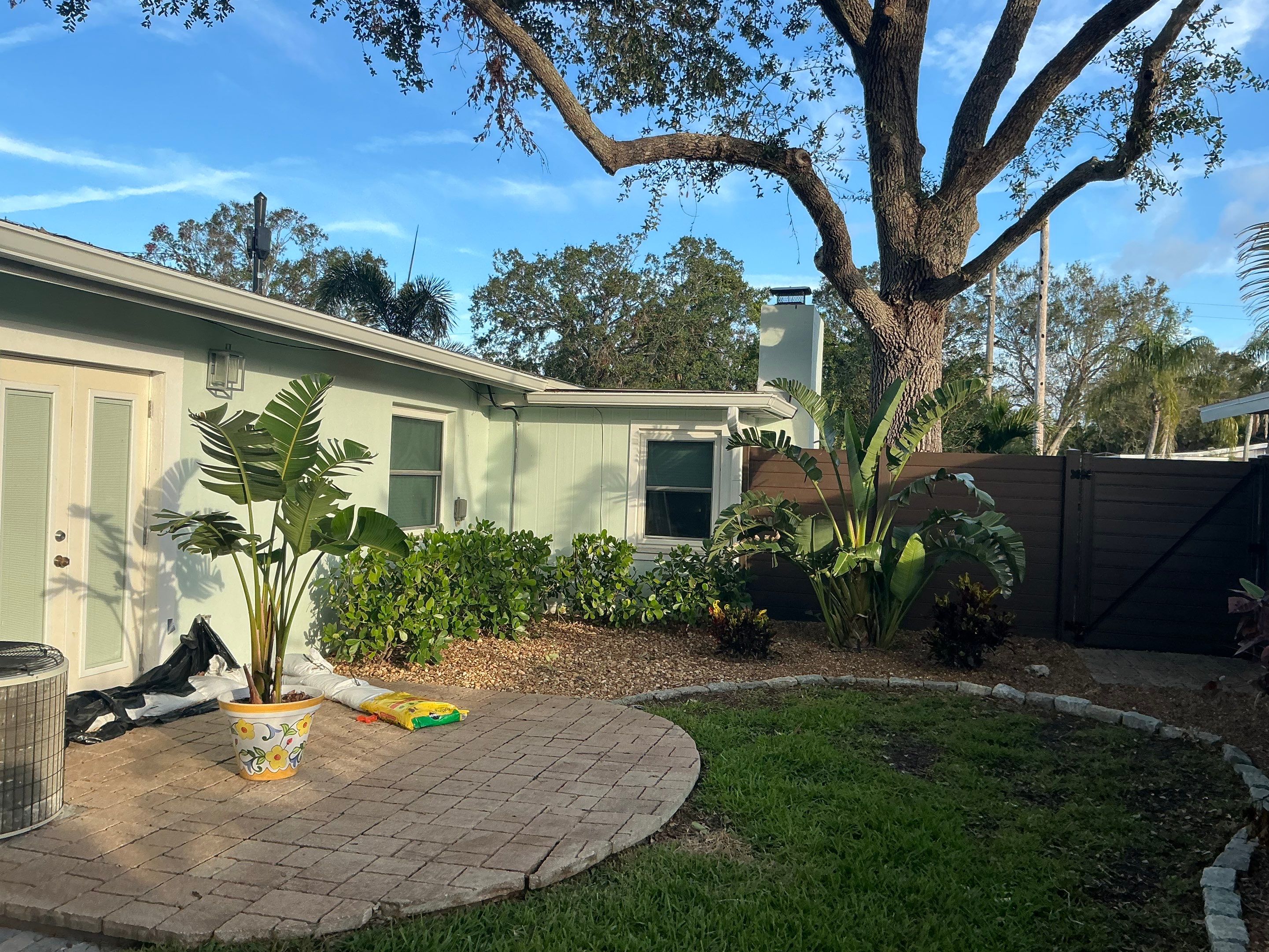 Elegant 7-Inch Seamless Gutters in Sarasota FL in Sarasota FL by Gutter Professors