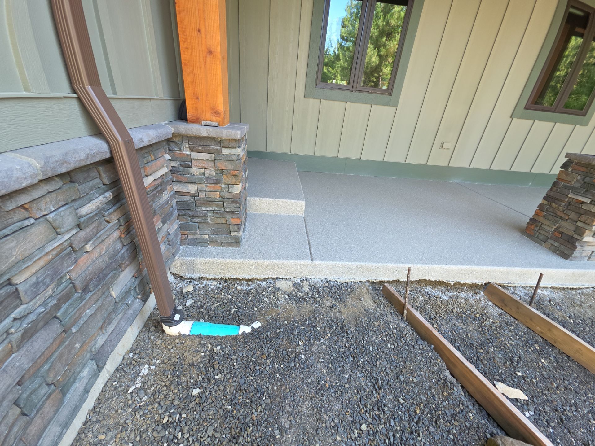 Patio Transformation using Travertine by Croc Coatings, LLC