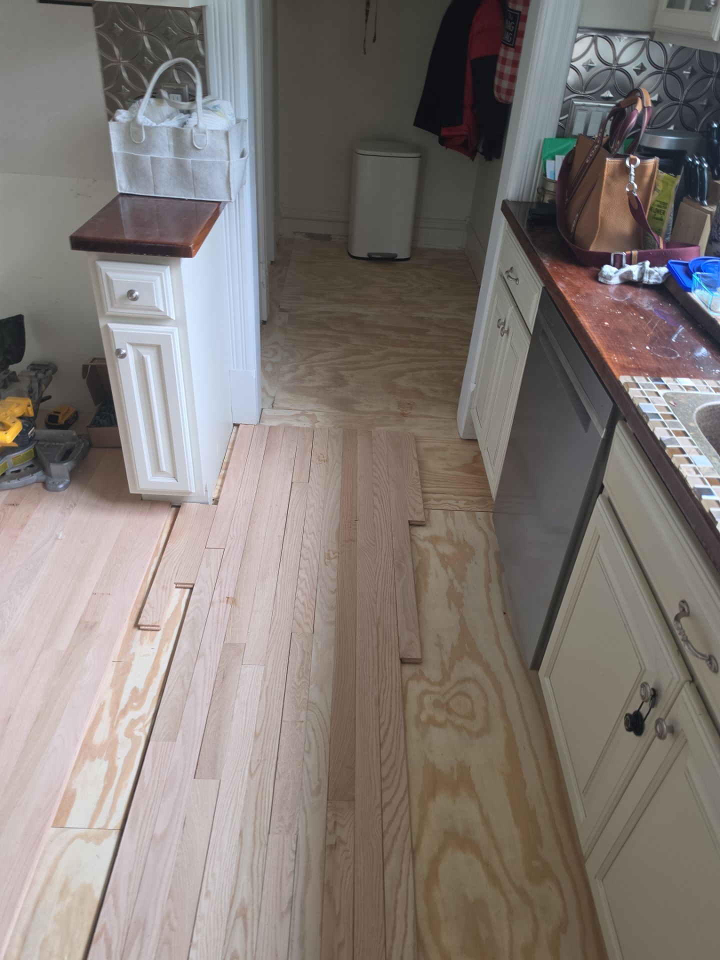 Farm house boarder by Ann Arbor Hardwoods
