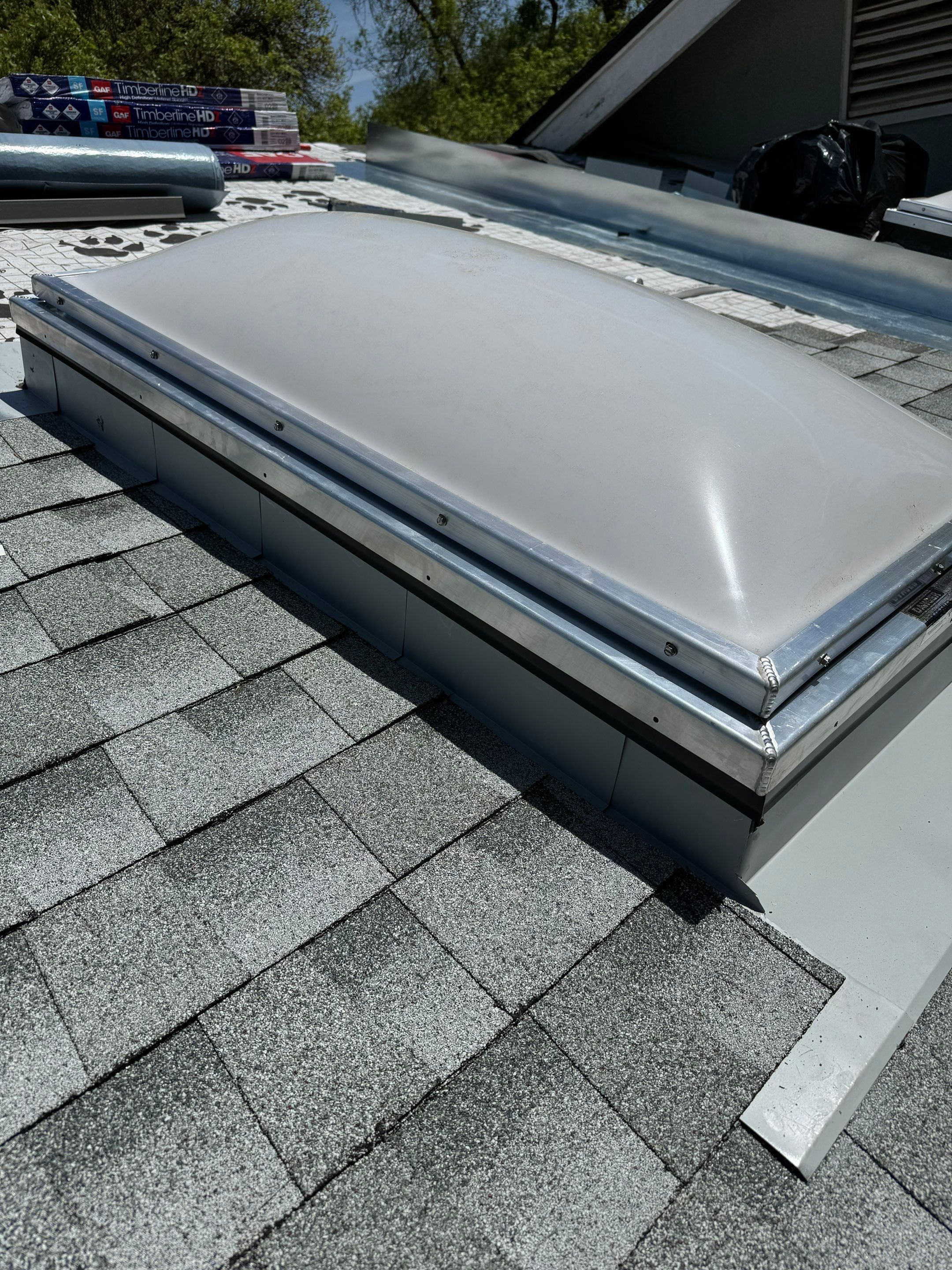 GAF Timberline HDZ-RS shingle project by Straight Edge Roofing Inc