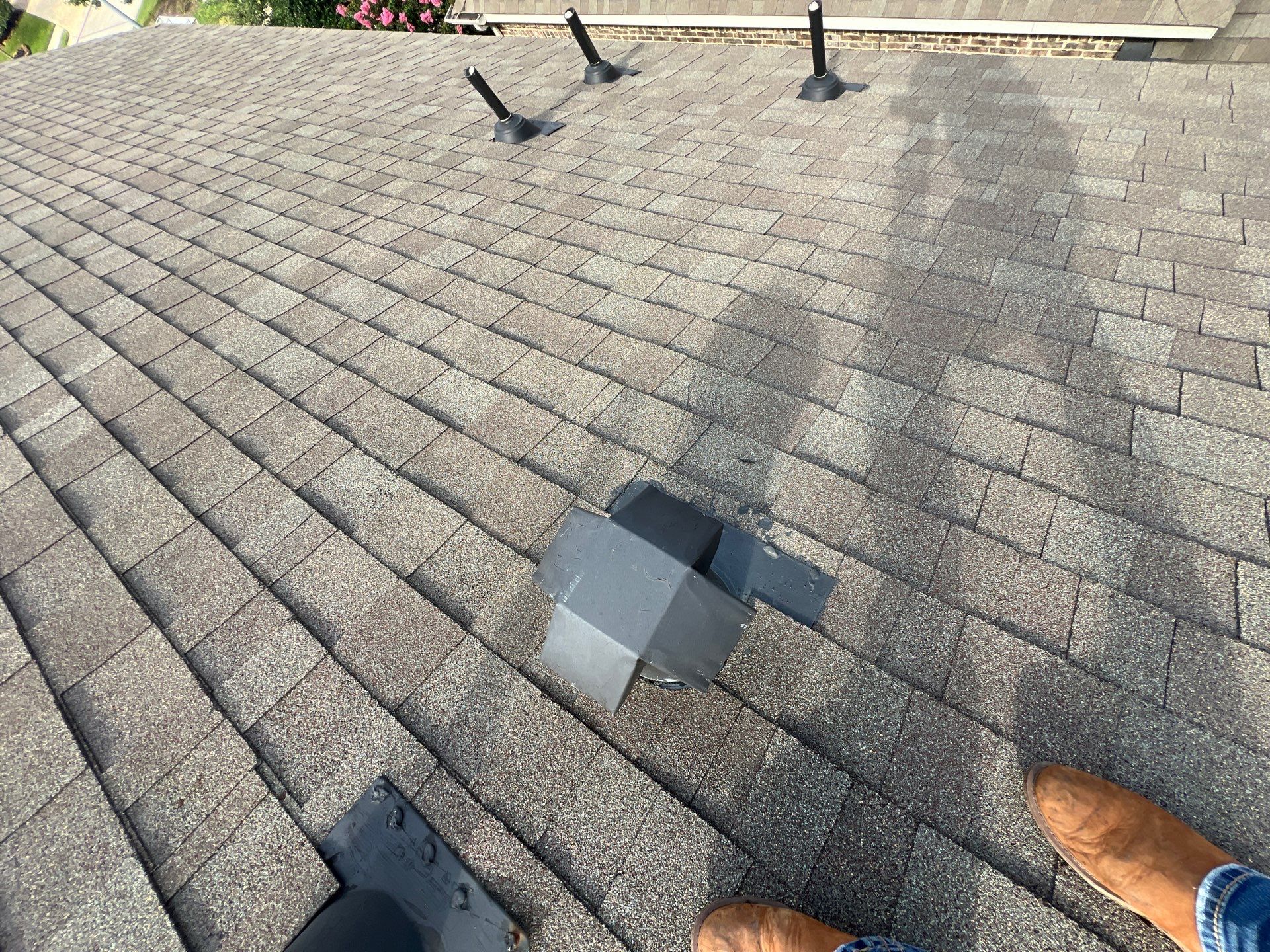 Hail Damage using Owen's Corning Duration (Lifetime) Shingles by Roof Repair Company