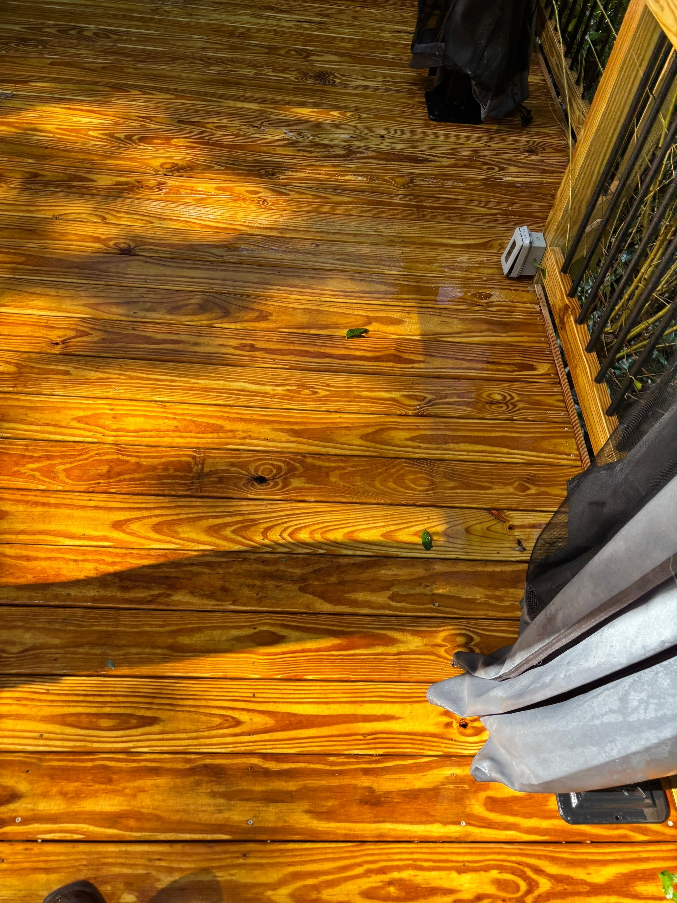 Wood Deck using Wood Sealant by DuraSeal