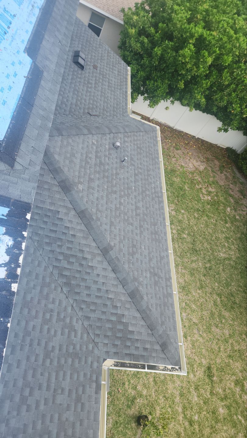 Project in St. Petersburg 33715 by Mitchell Roofing Company LLC 