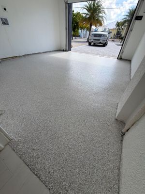 “Custom Flake Blend” Garage in Marathon, FL