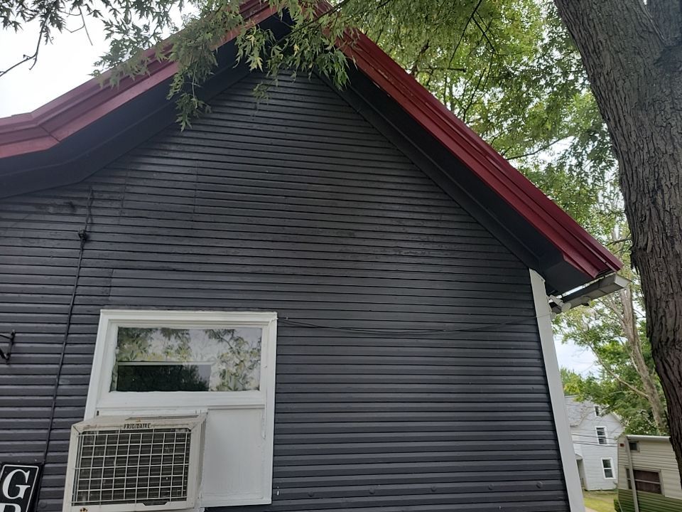 Bobbijo Hendershott by Silver Leaf Contracting 
