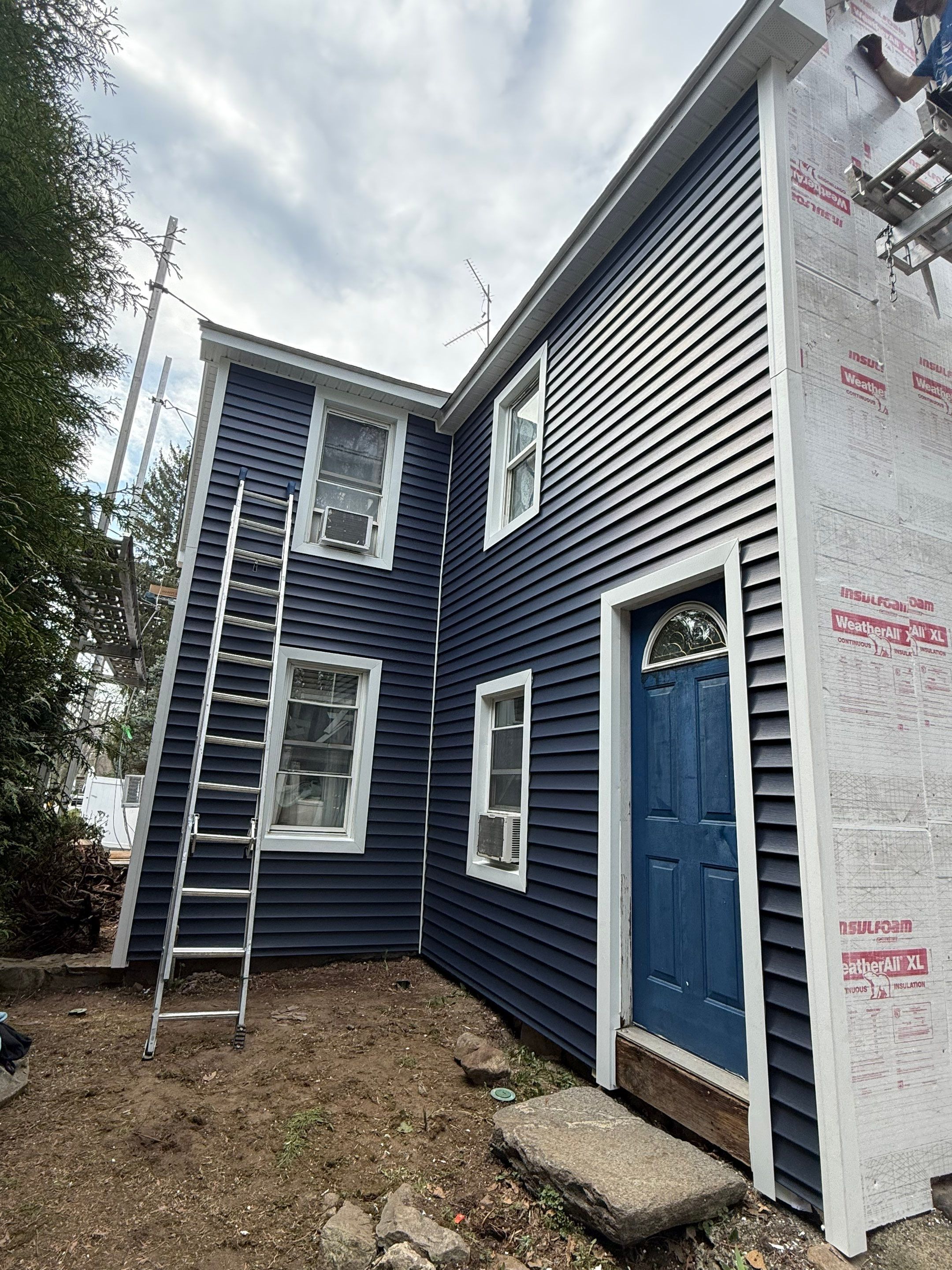 Roof & Siding by JLP PRO SERVICES LLC