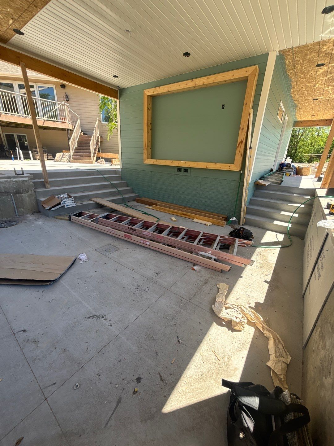 Pool Cabana  by Granite Garage Floors