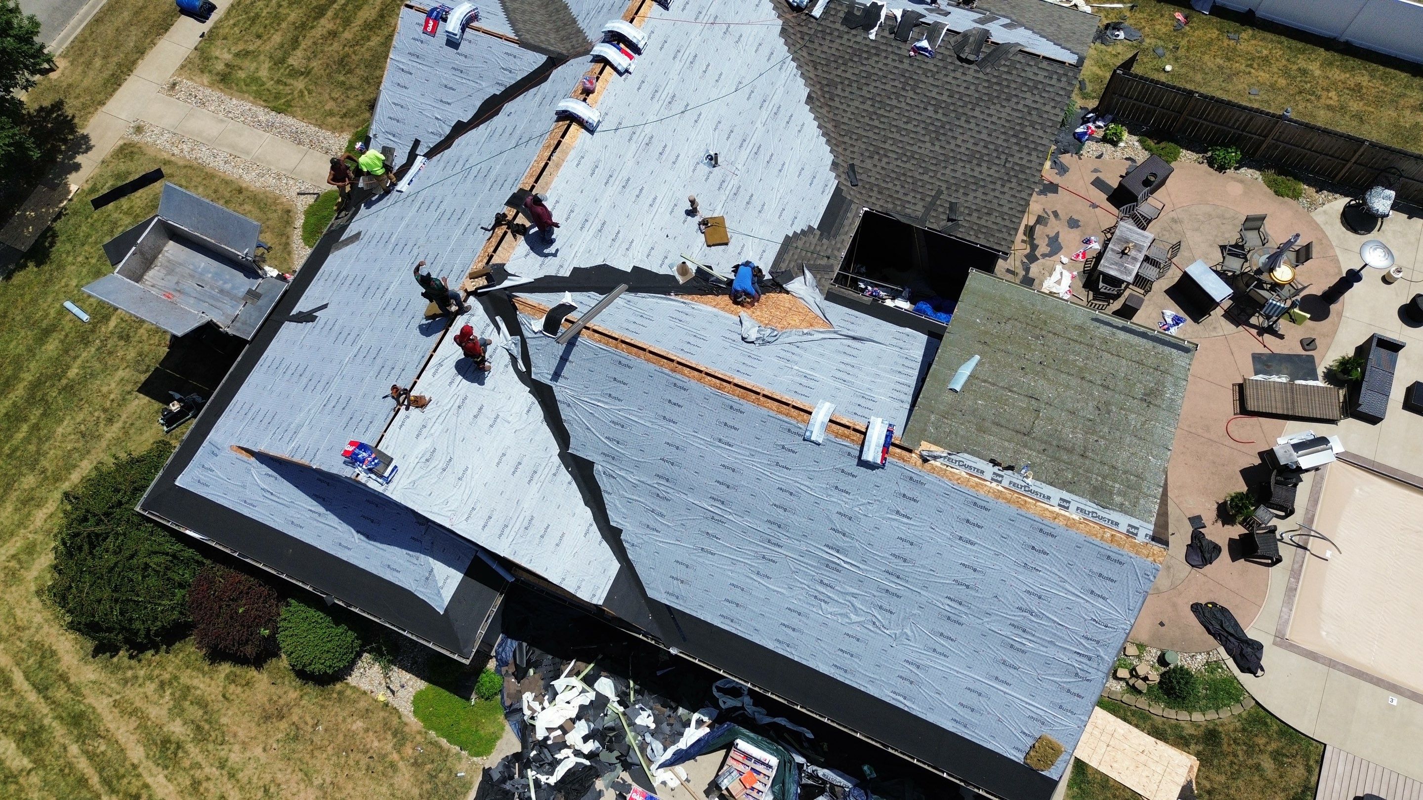 Residential Roofing Installation using Timberline HDZ Shingles - Weathered Wood by RoofX 