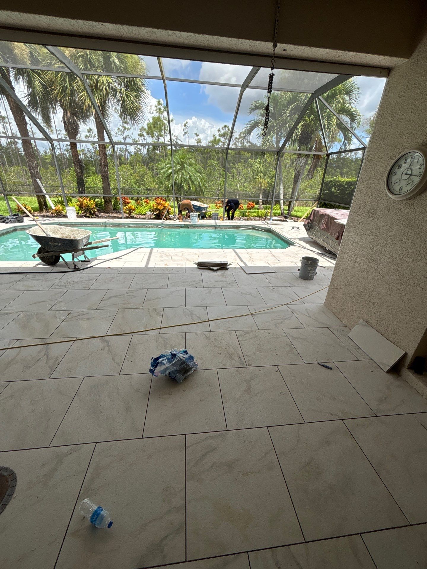 Porcelain Pool Deck - Colonial Country Club by Old Town Pavers Llc
