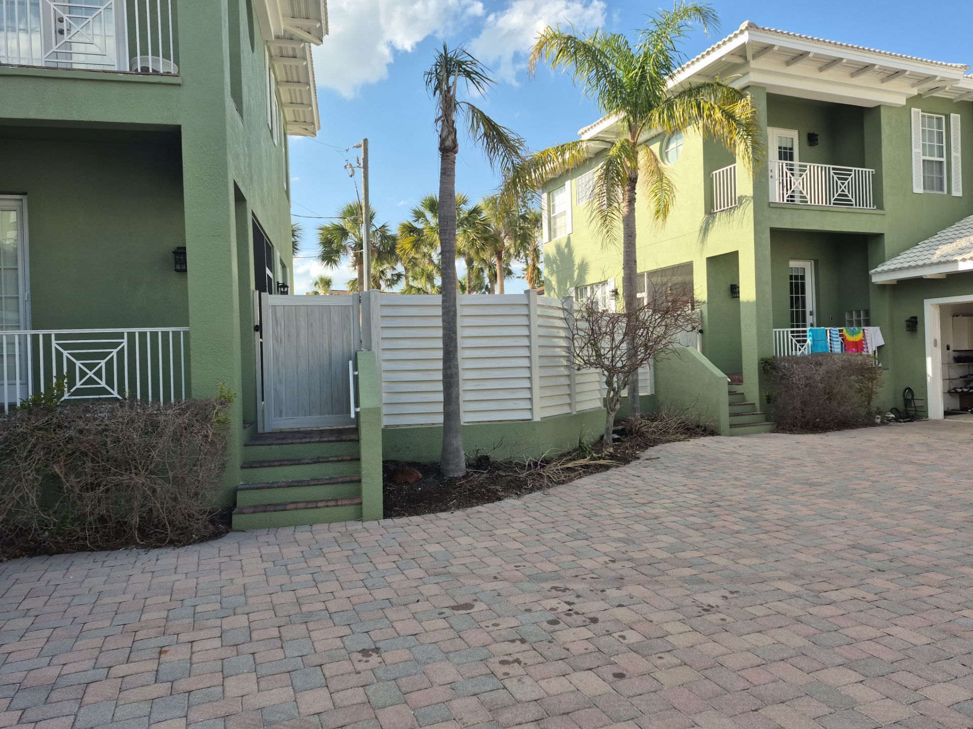 363 tierra mar ln by H&Y Fence