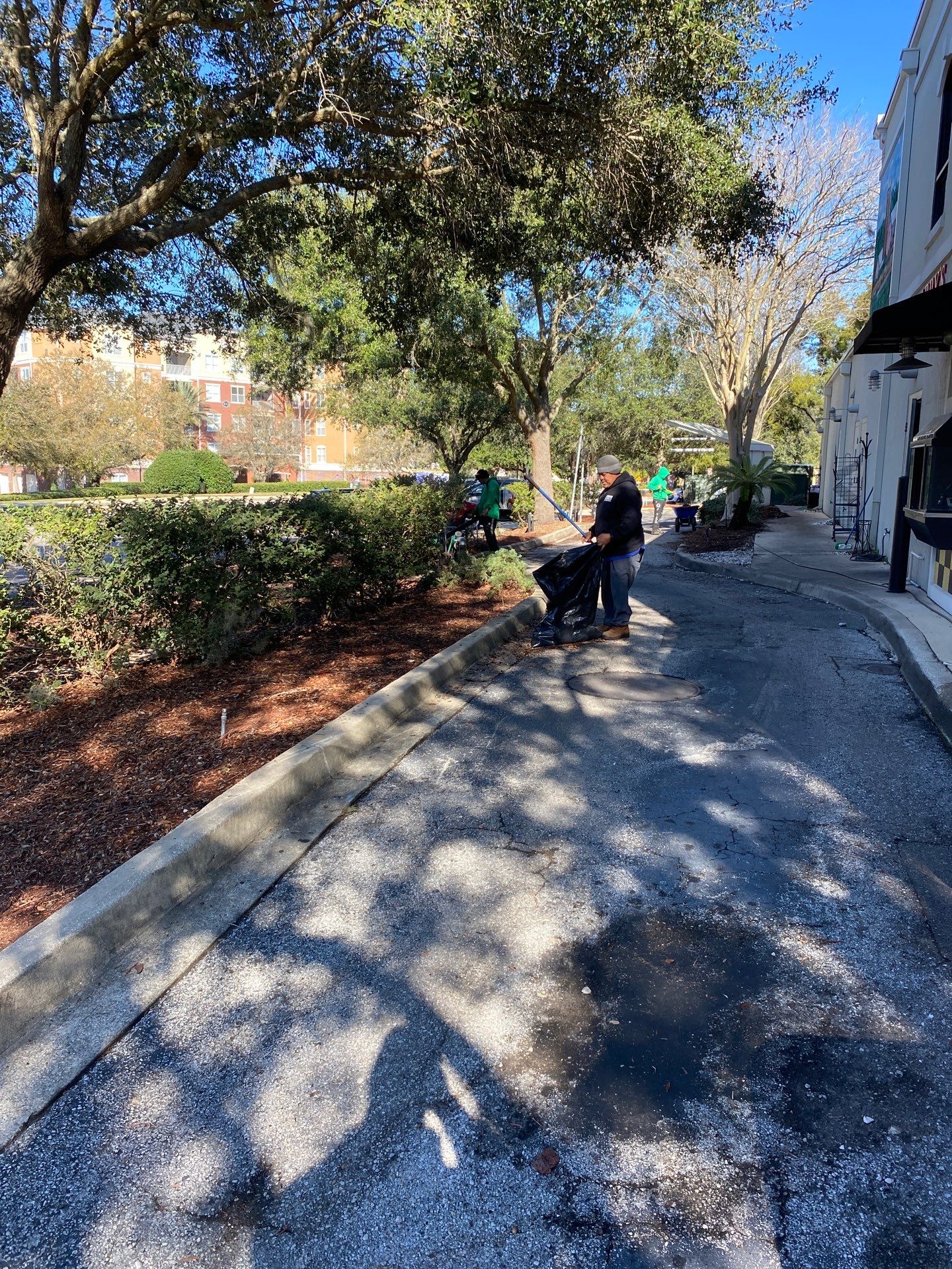 Larry’s Giant Subs | Rock & Mulch by ProGreen Services