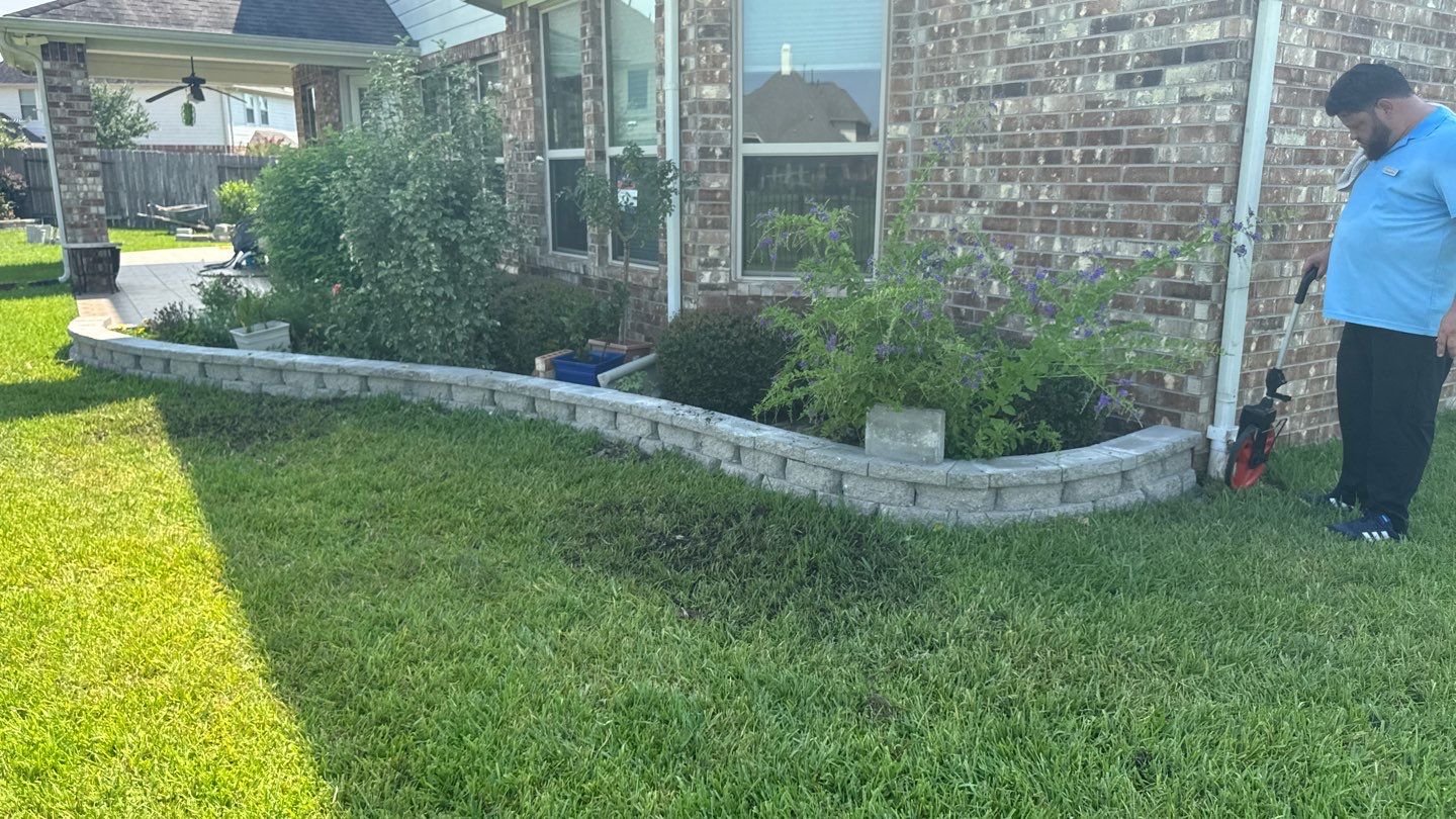 🌿 Mr. Ken’s Front Yard Flower Bed Enhancement by Texas Urban Elements