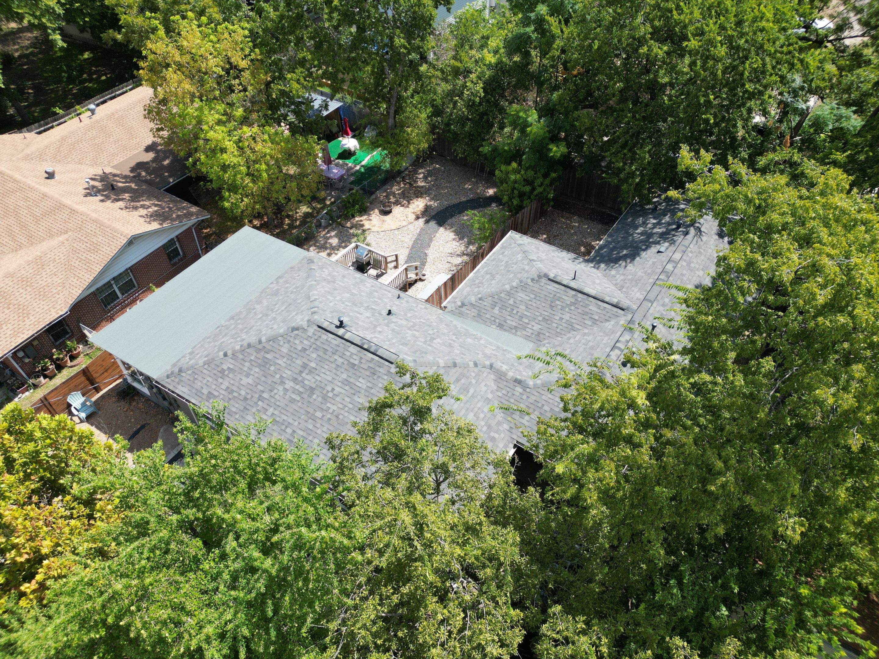 Storm Gray - Malarkey Vista by RoofsOnly.com