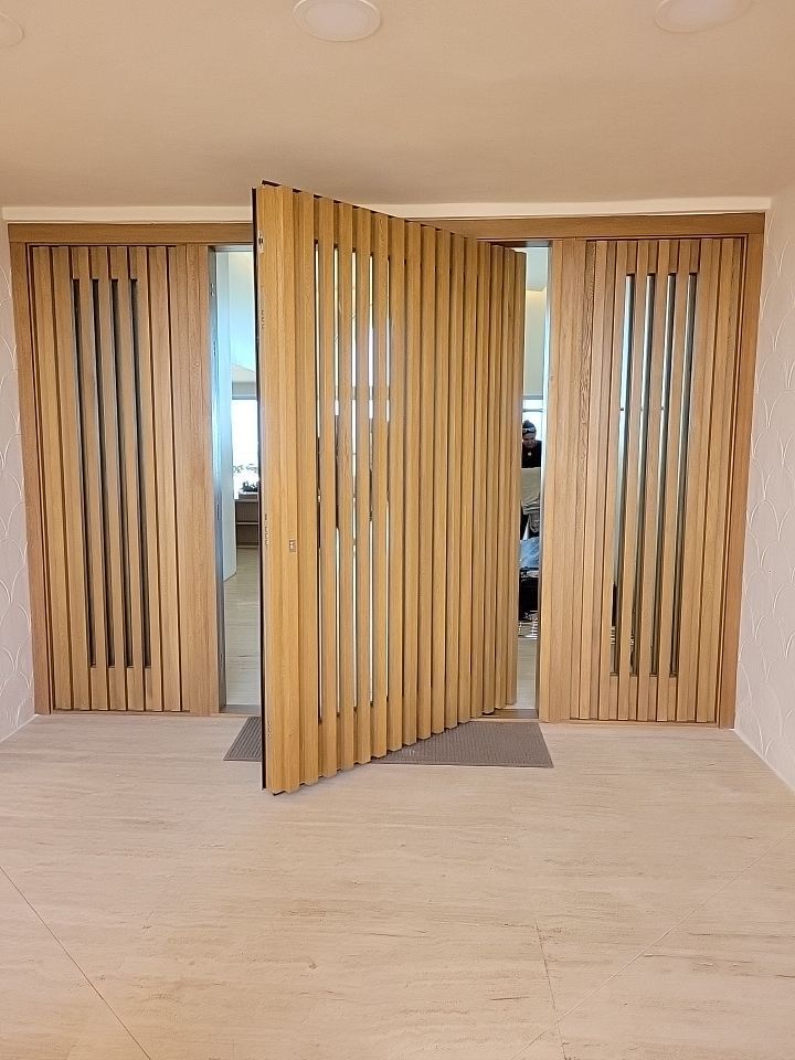 7774 - FISHER ISLAND by Impact Precious Wood Inc.