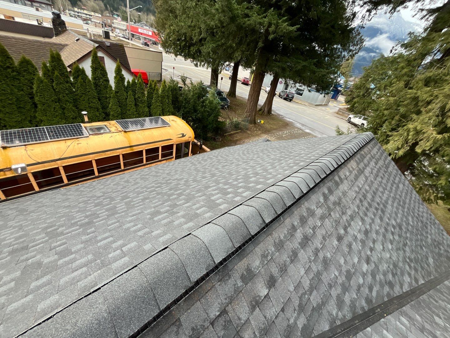Residential Re-Roof using GAF Timberline HDZ Charcoal by Top Notch Roofing Inc