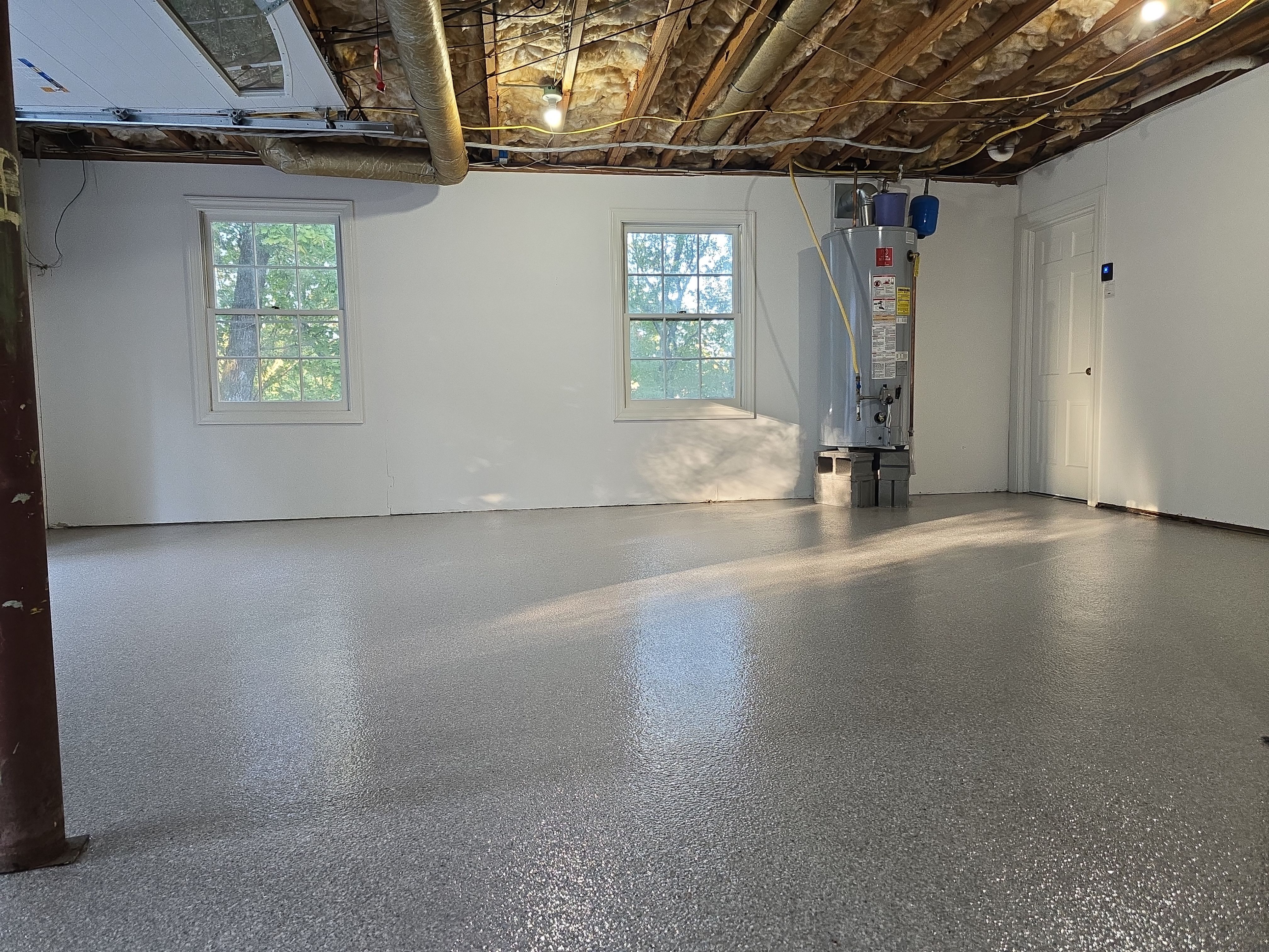 Garage using Pumice by Elite Floor Solutions