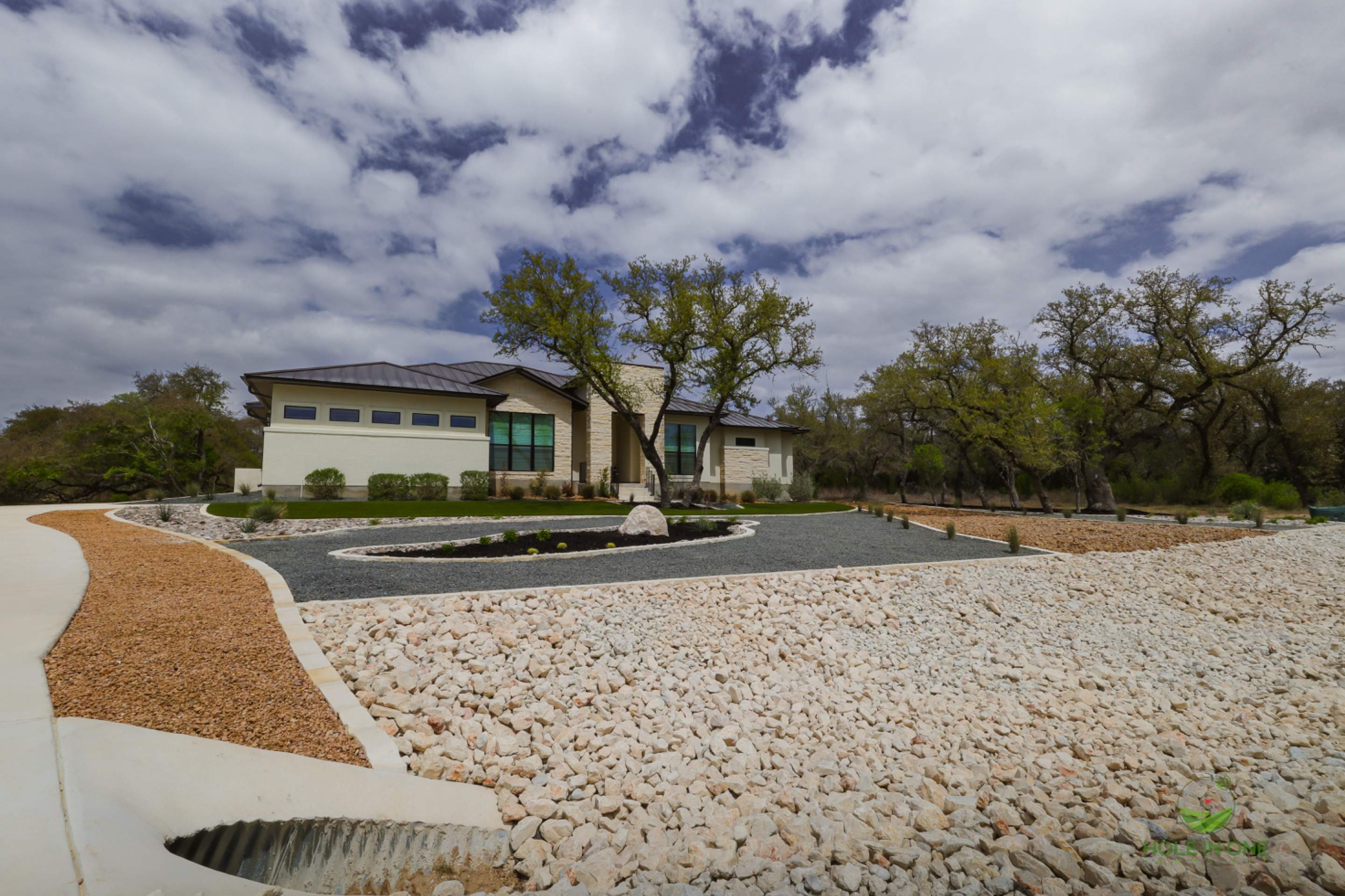 Belle Oaks, Bulverde TX by Hole In One Lawns, LLC